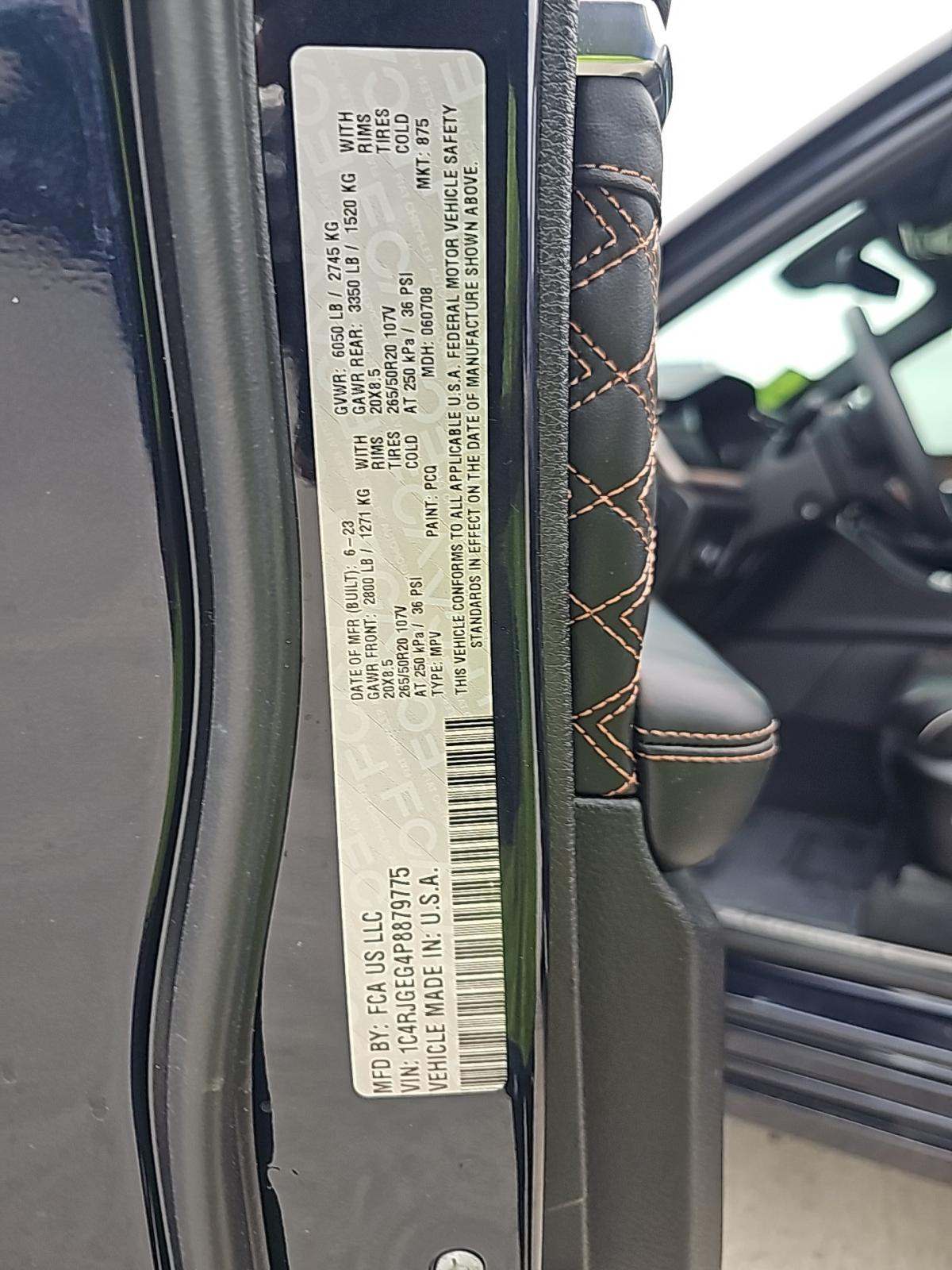 2023 Jeep Grand Cherokee Summit RWD