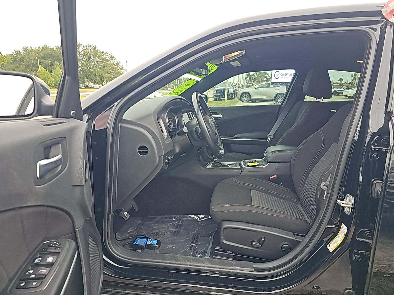 2023 Dodge Charger SXT AWD