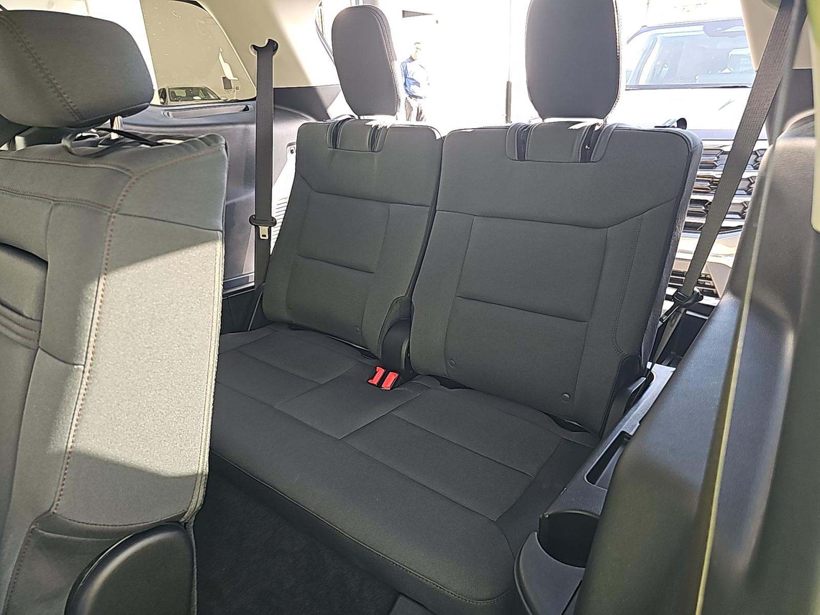 2025 Ford Explorer Active RWD