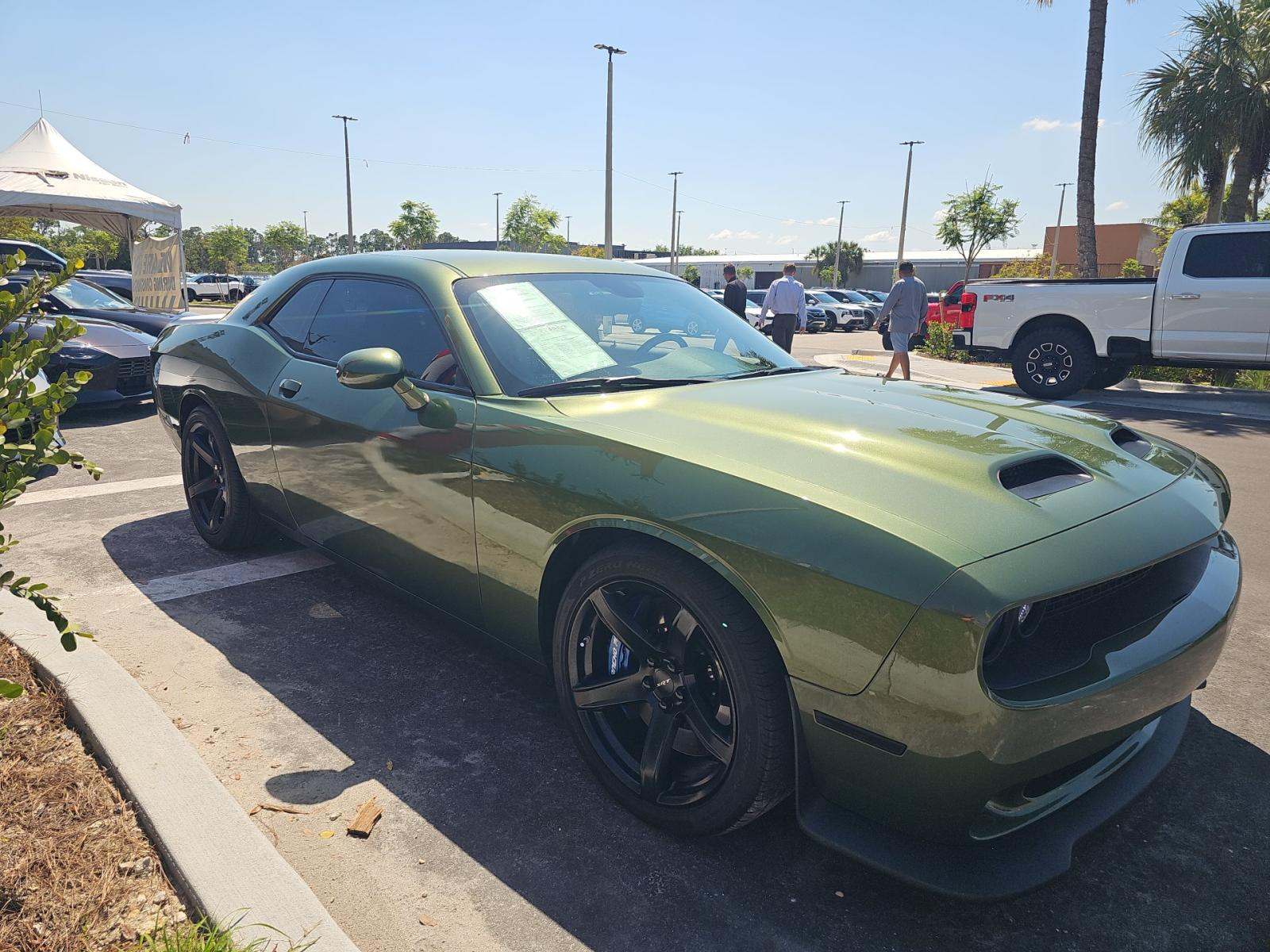 DODGE CHALLENGER - 4