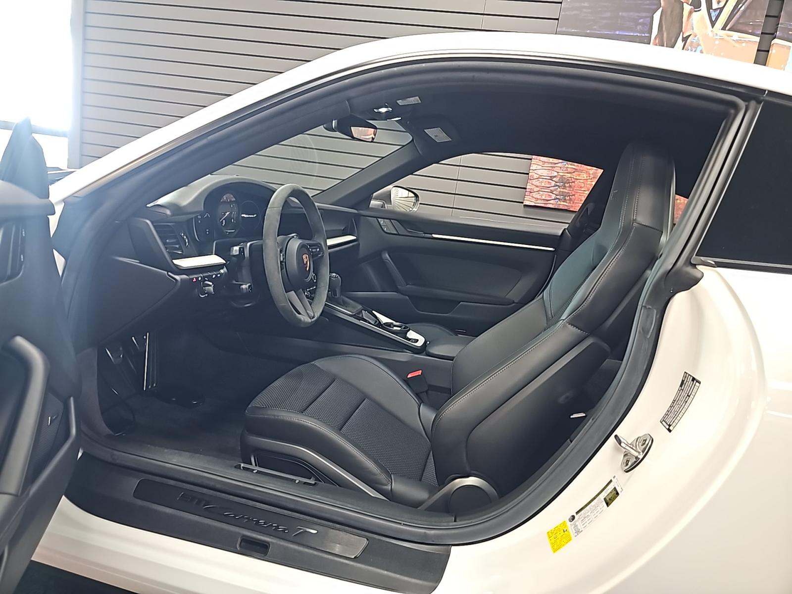 2024 Porsche 911 Carrera T RWD