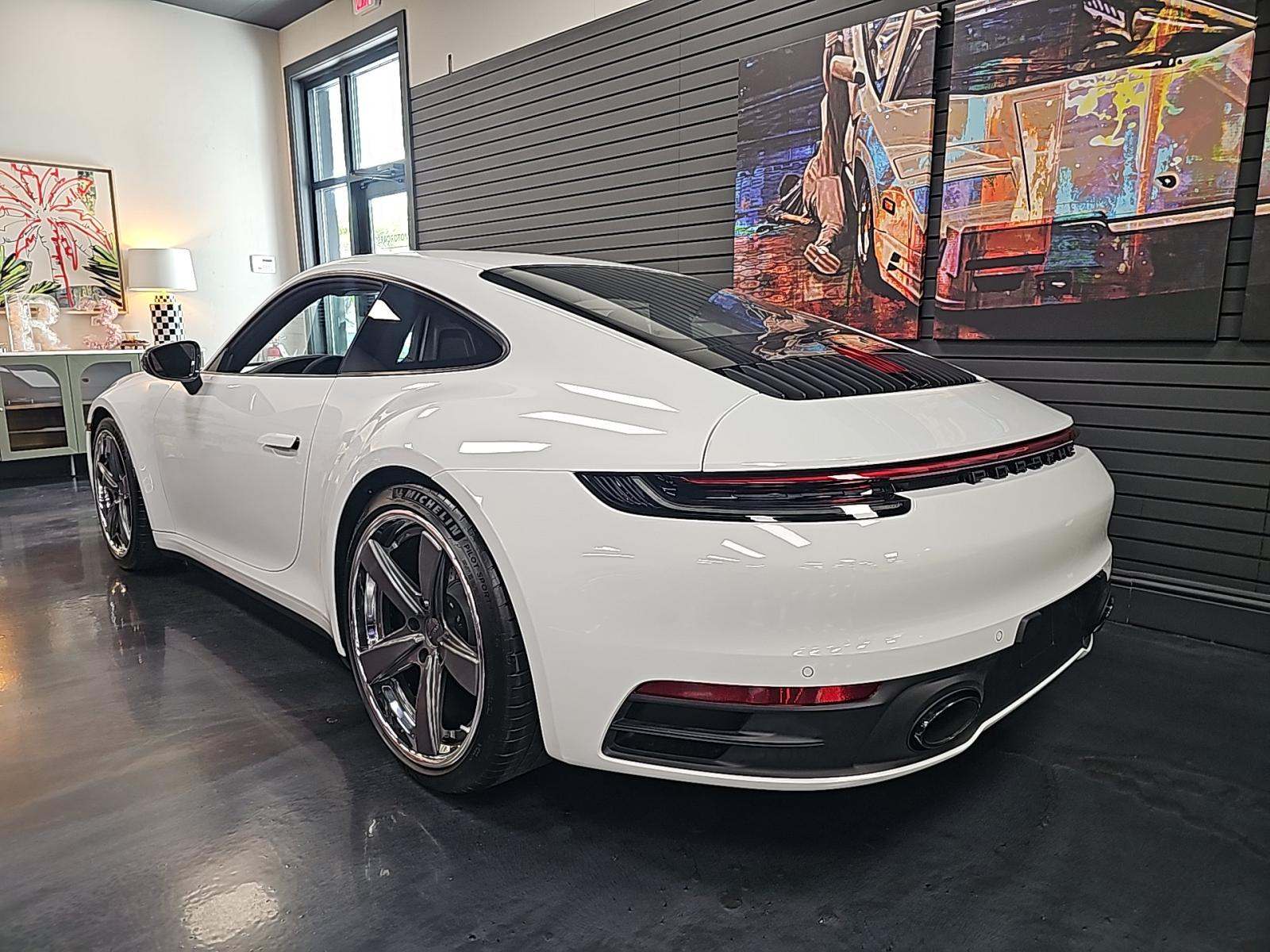 2024 Porsche 911 Carrera T RWD