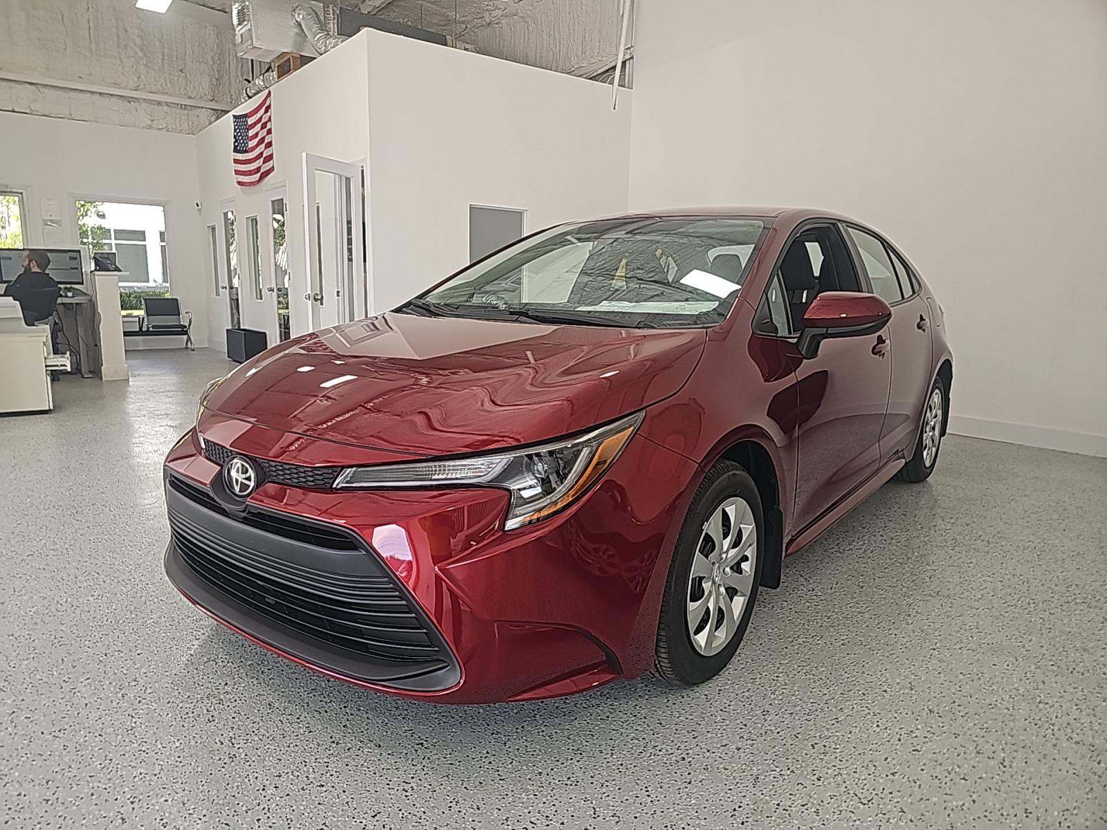 2025 Toyota Corolla LE FWD