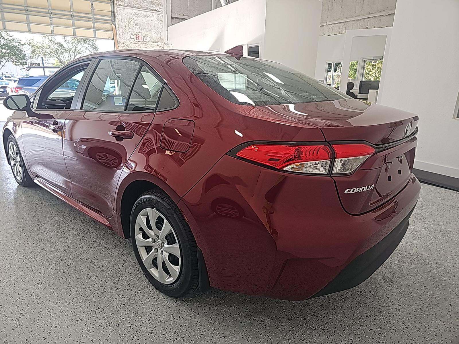 2025 Toyota Corolla LE FWD