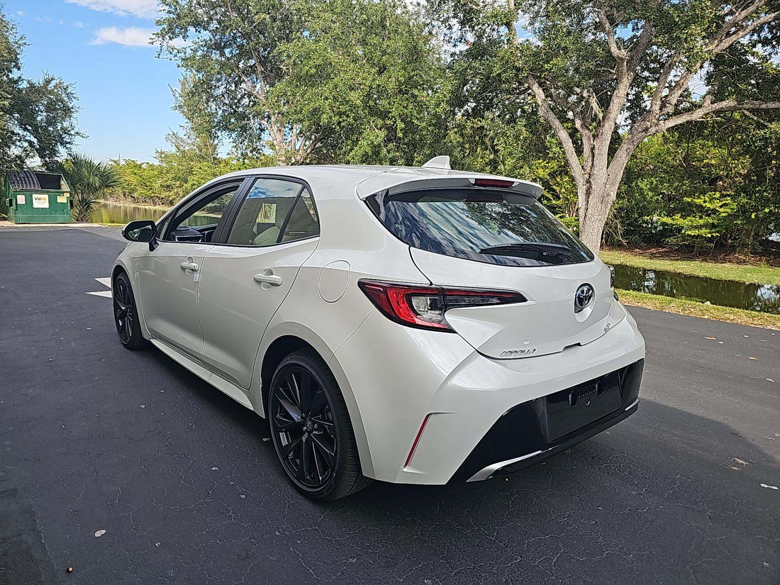 2025 Toyota Corolla XSE FWD