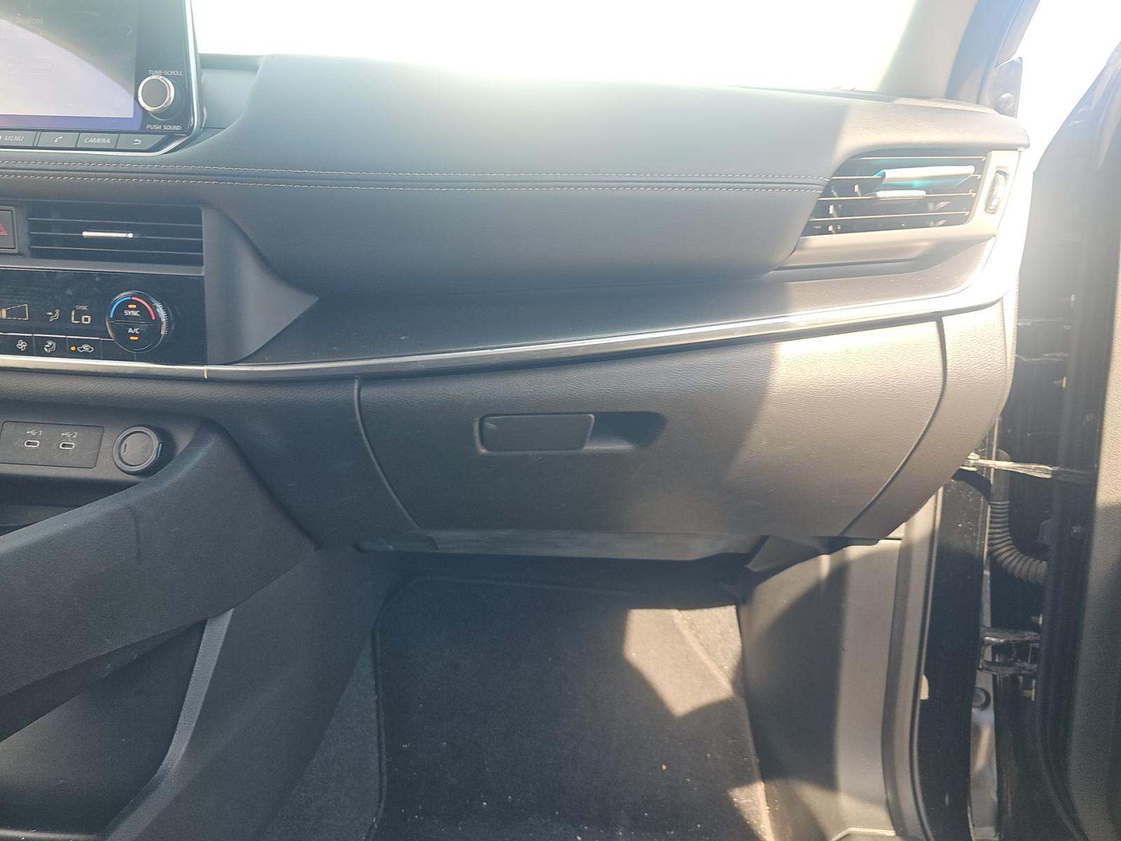 2026 Nissan Rogue SV FWD