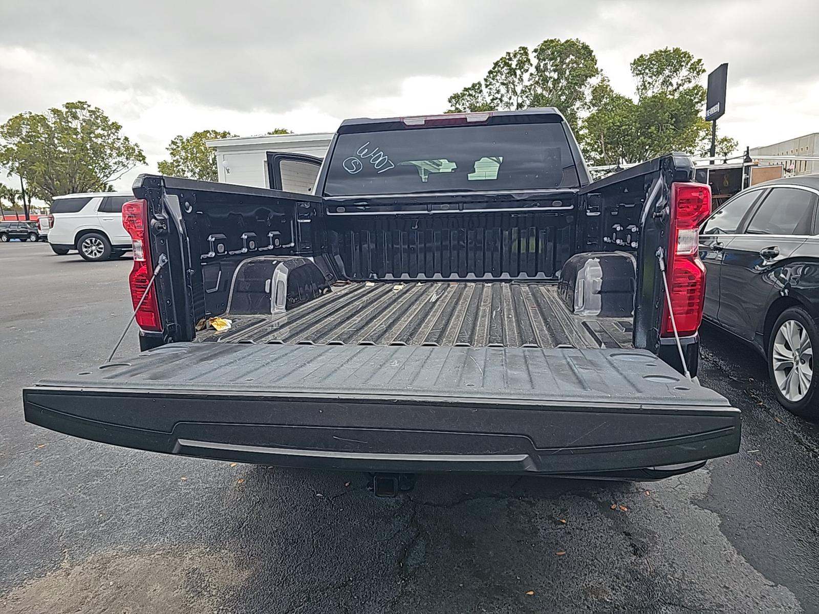 2023 Chevrolet Silverado 1500 Custom RWD