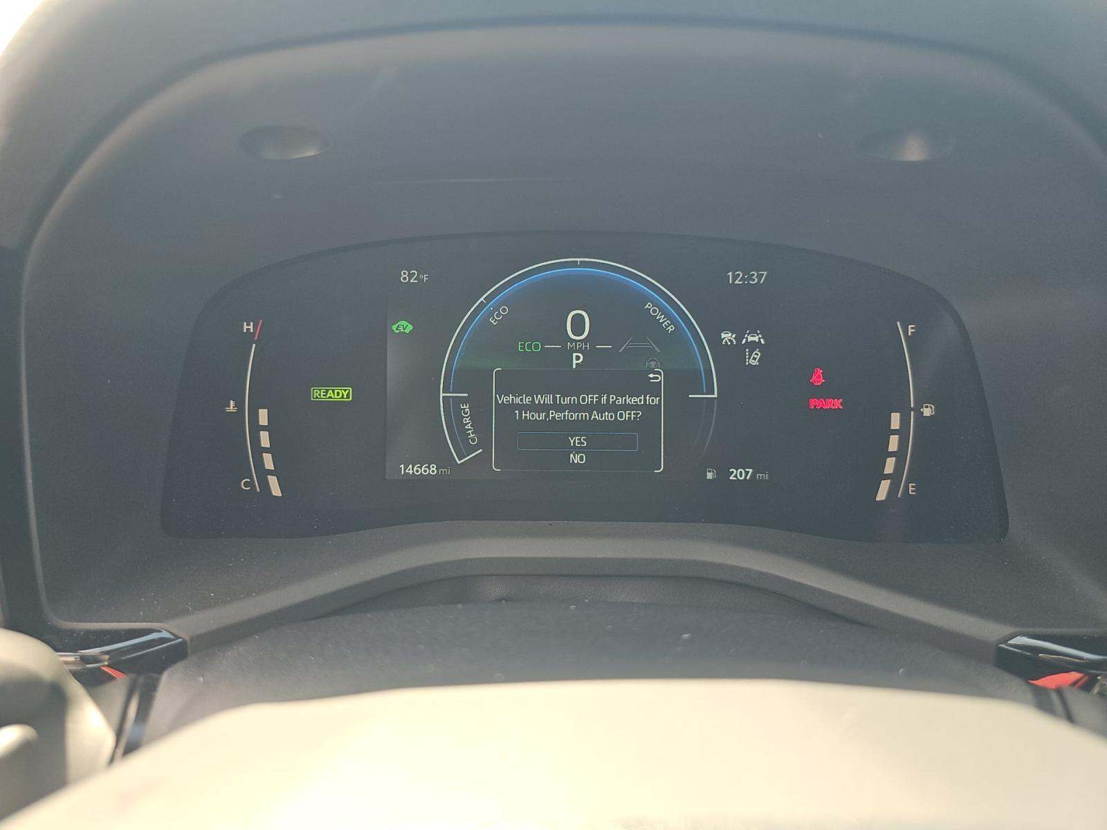 2025 Toyota Camry SE FWD