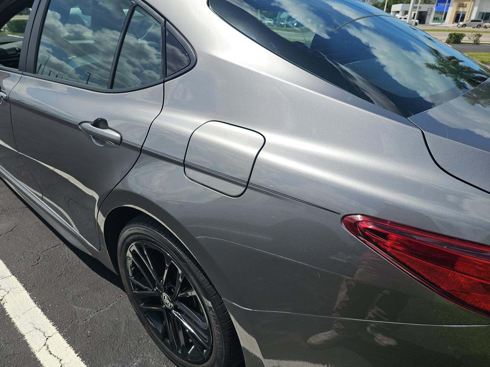 2025 Toyota Camry SE FWD