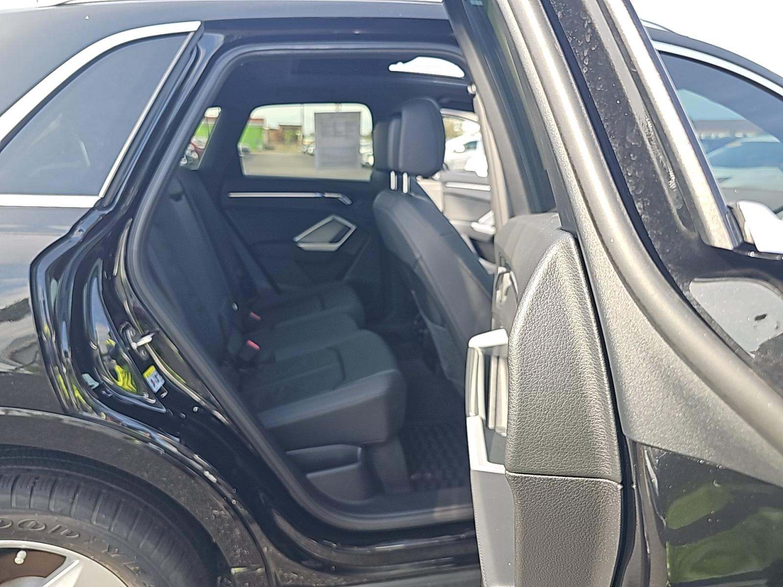 2022 Audi Q3 2.0T Premium AWD