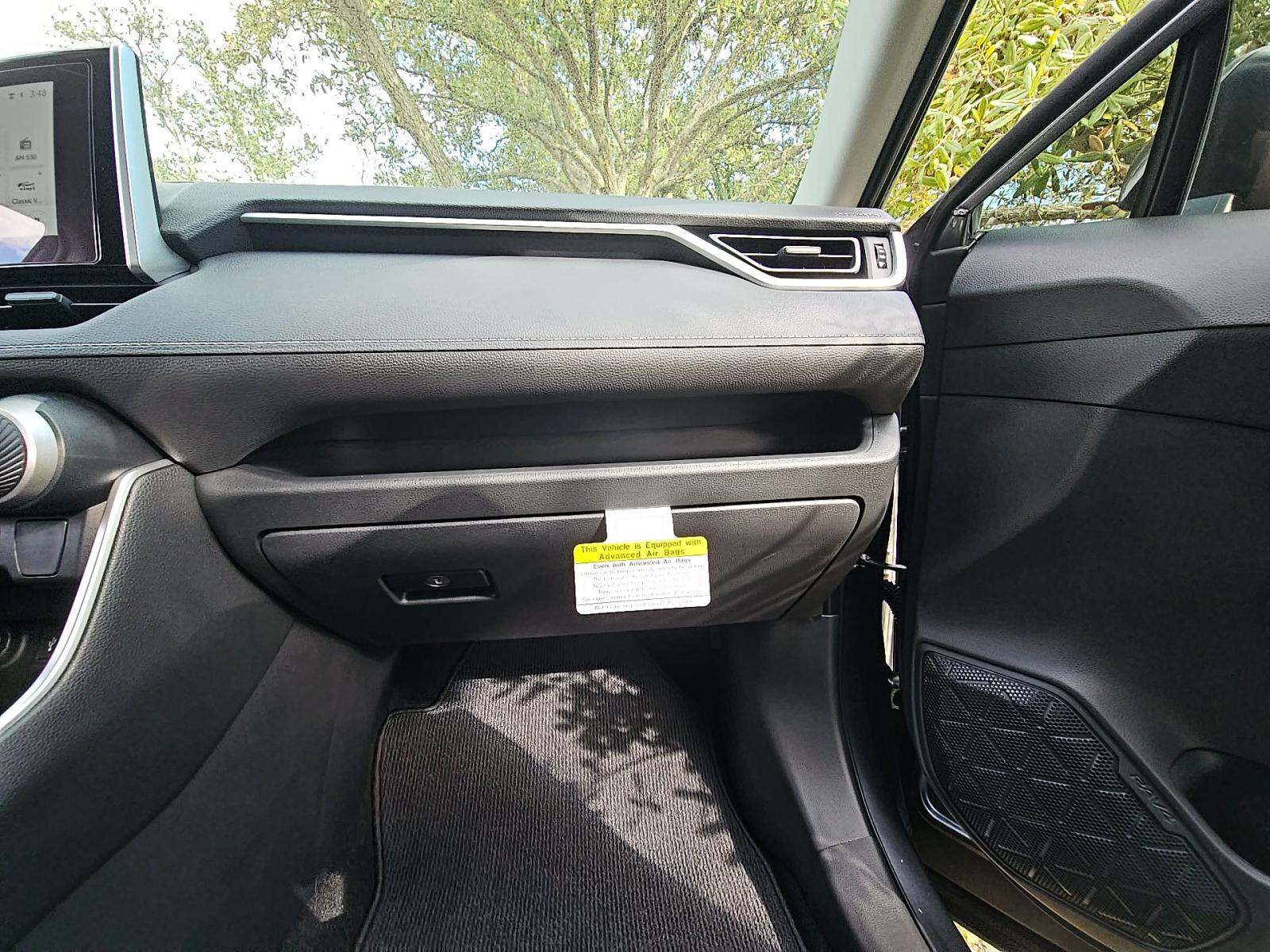 2025 Toyota RAV4 Hybrid XLE AWD