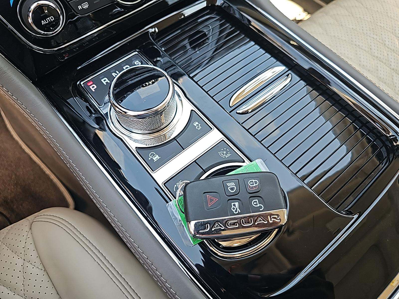 2016 Jaguar XJ L Portfolio RWD