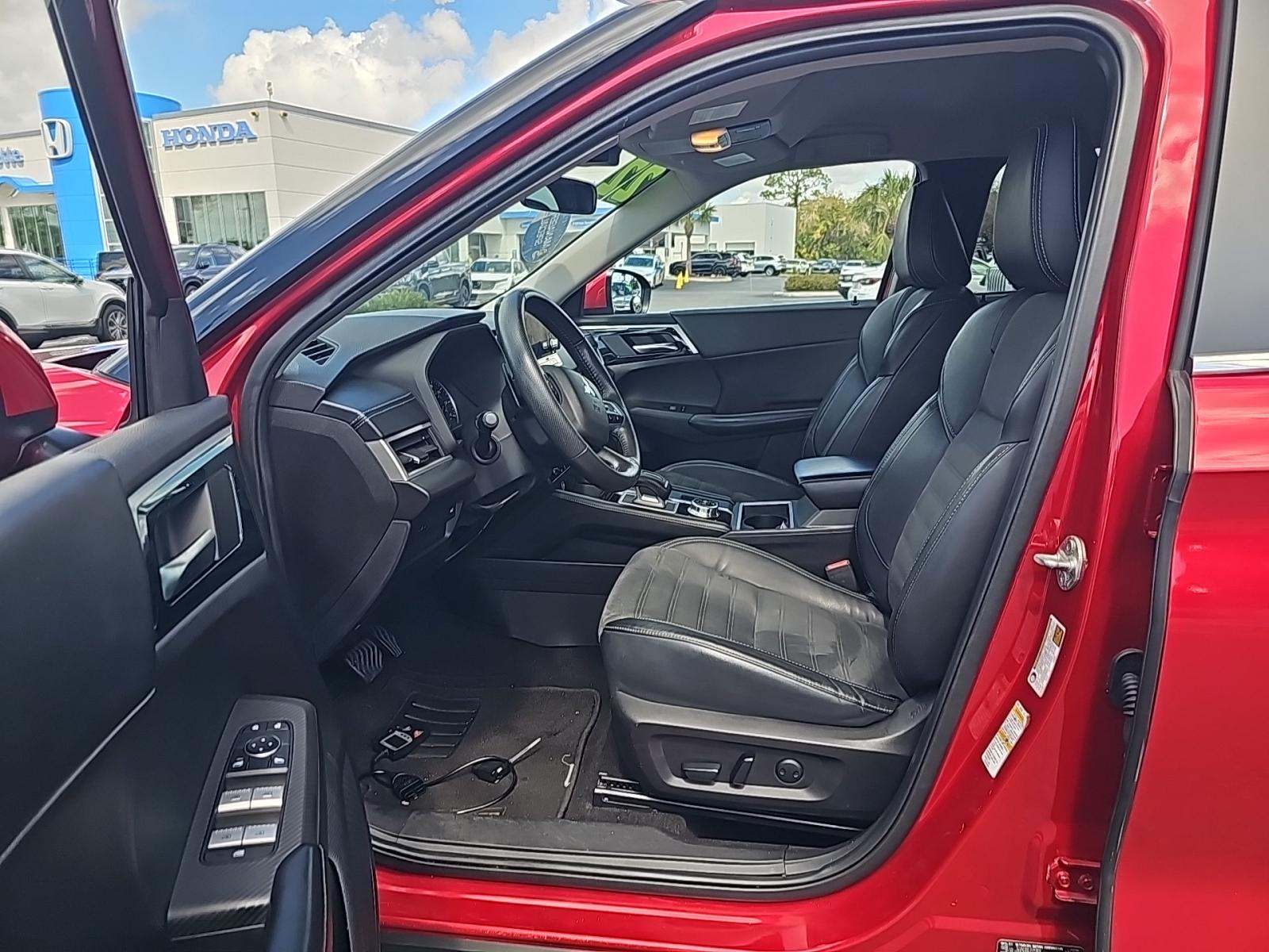 2022 Mitsubishi Outlander SE AWD