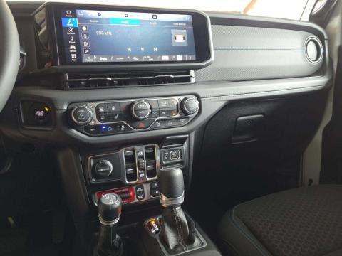 JEEP 4XE RUBICON - 10