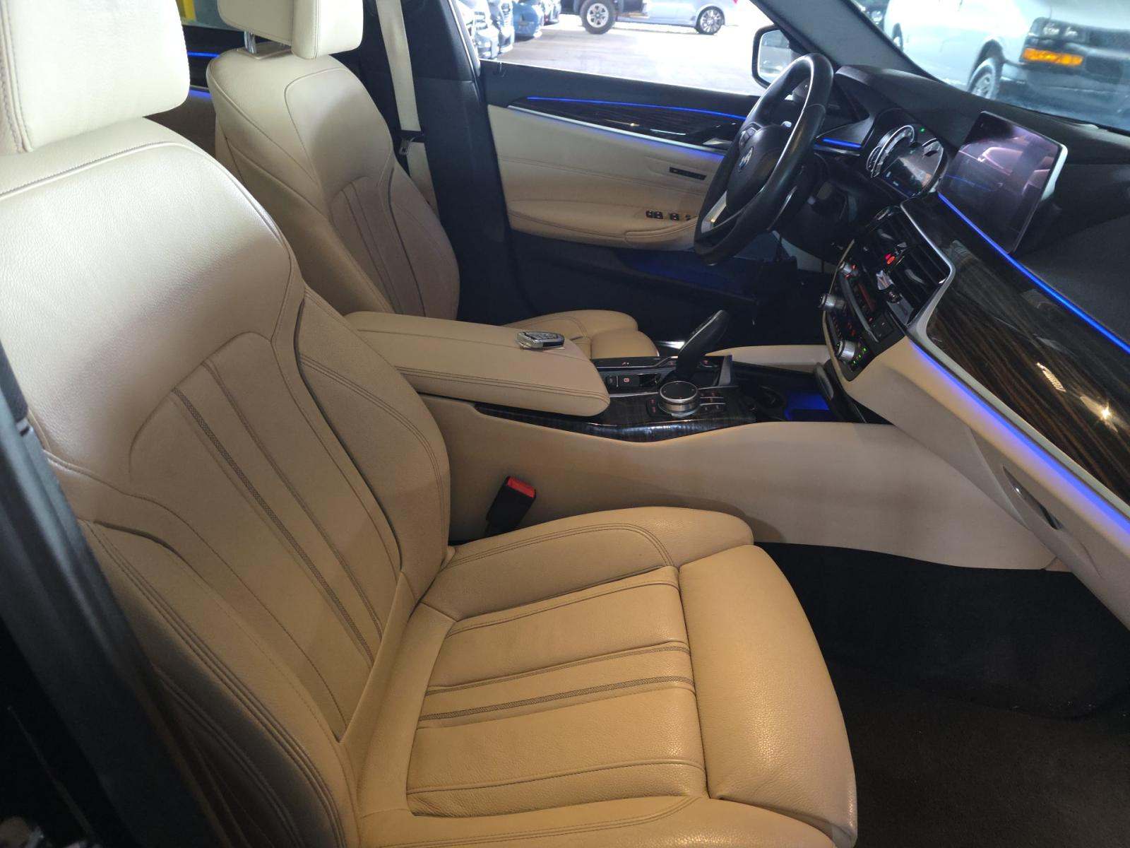 2019 BMW 5 Series 540i RWD