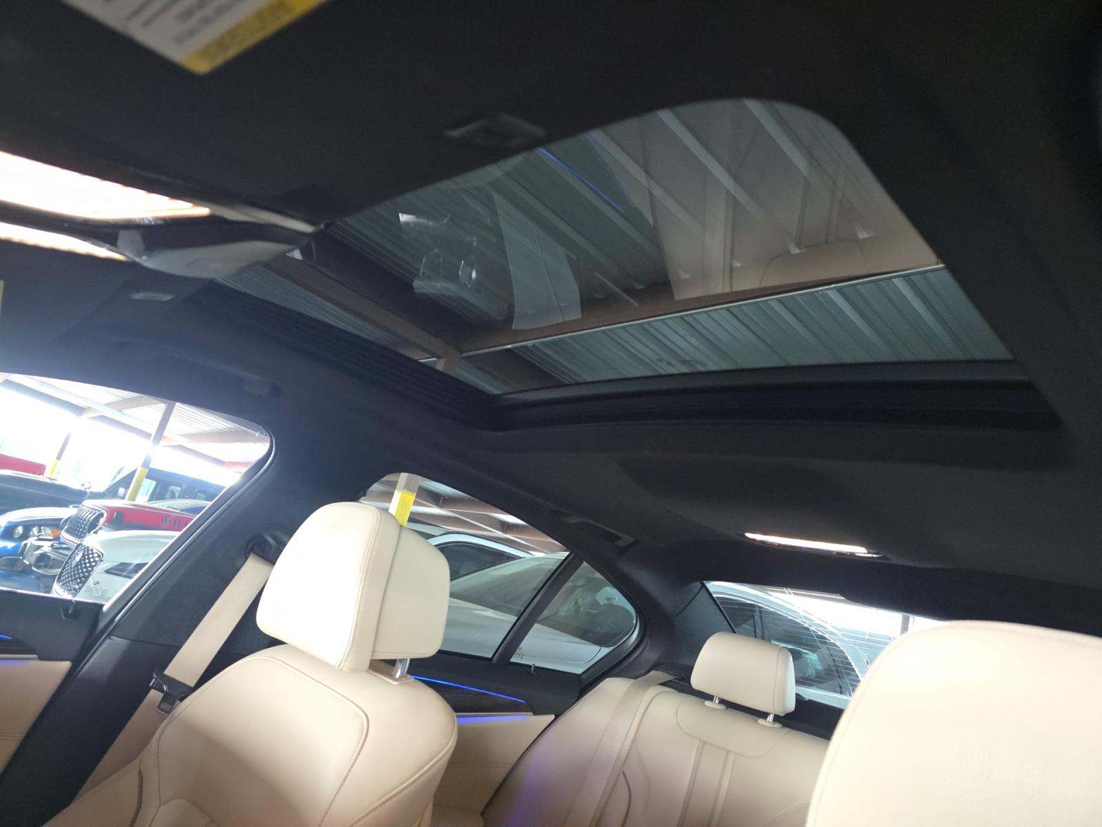 2019 BMW 5 Series 540i RWD