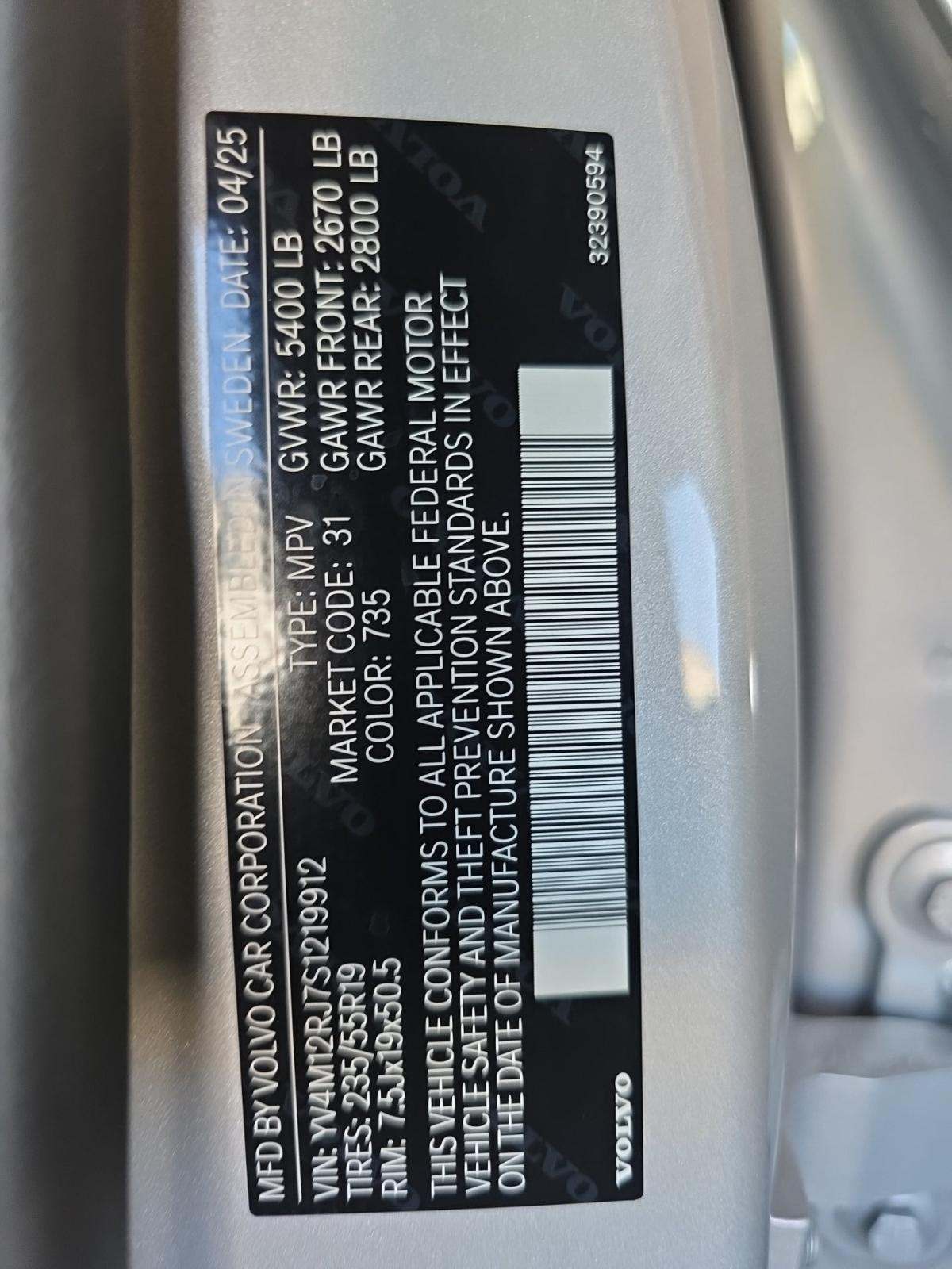 2025 Volvo XC60 B5 Core AWD