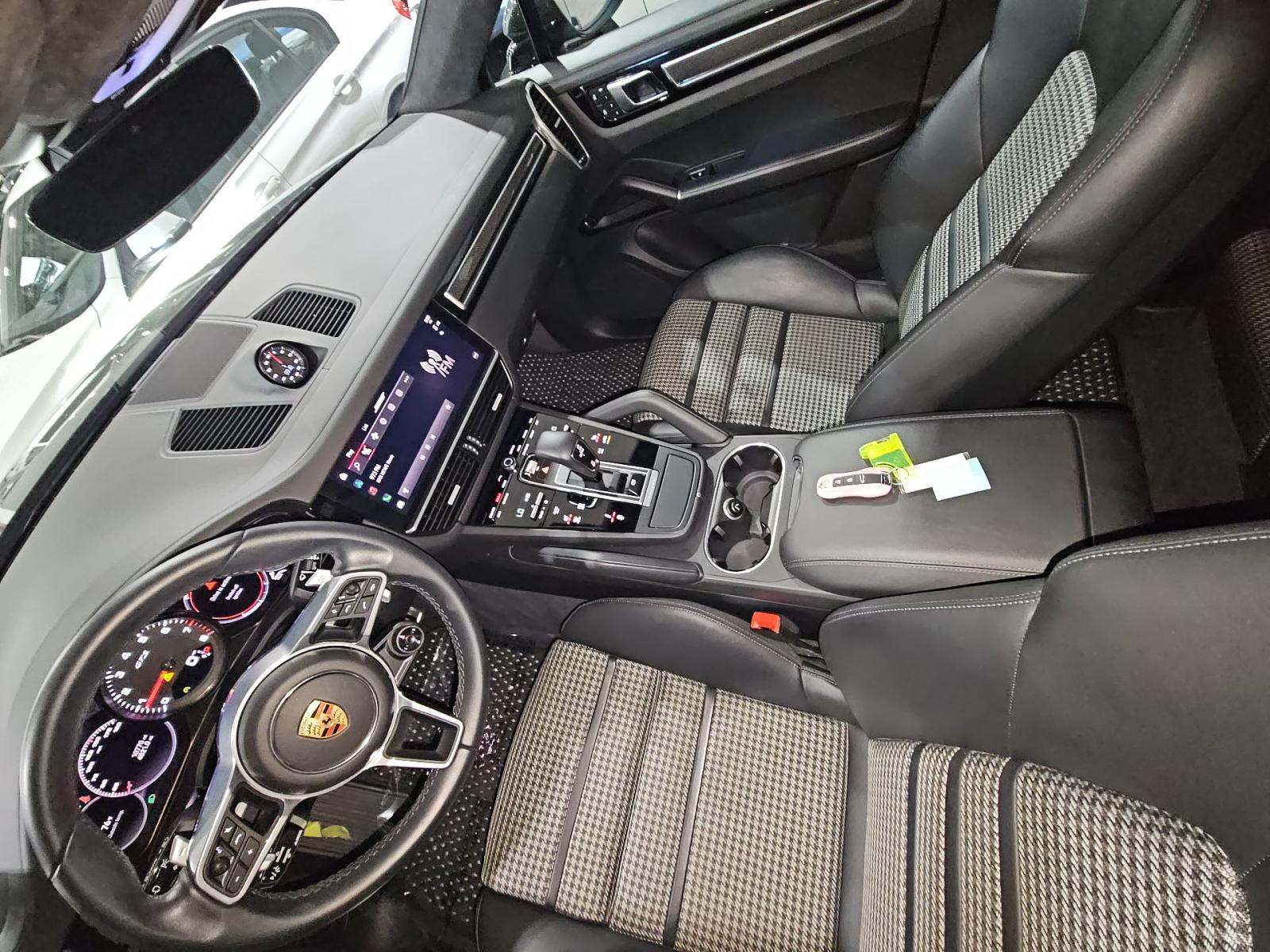 2023 Porsche Cayenne GTS AWD