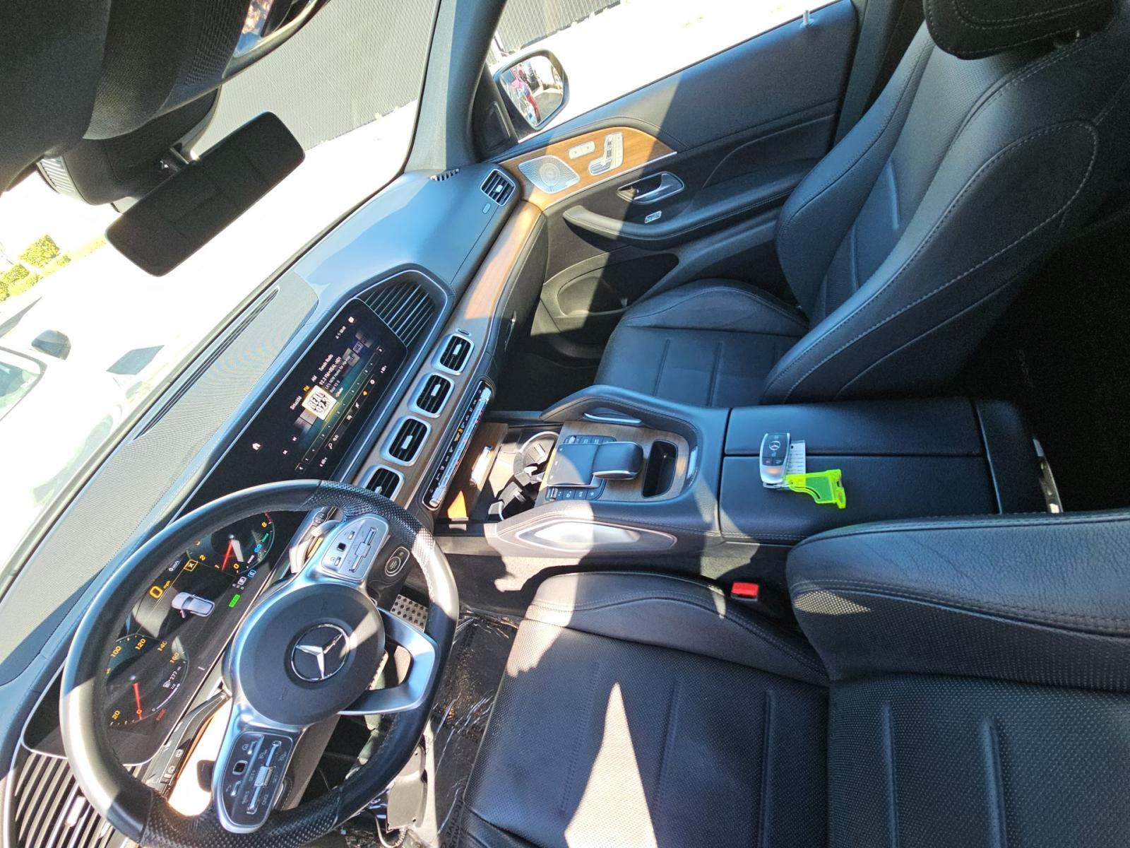 MERCEDES-BENZ GLE - 8