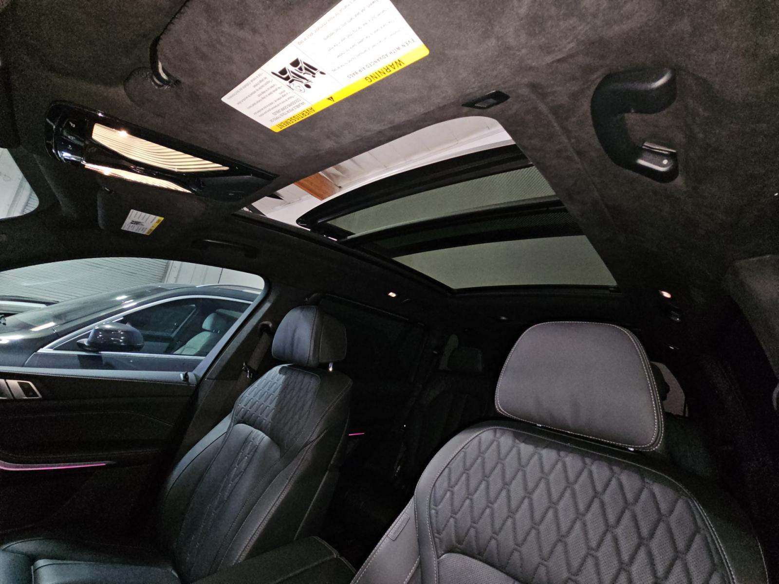 2025 BMW X7 xDrive40i AWD