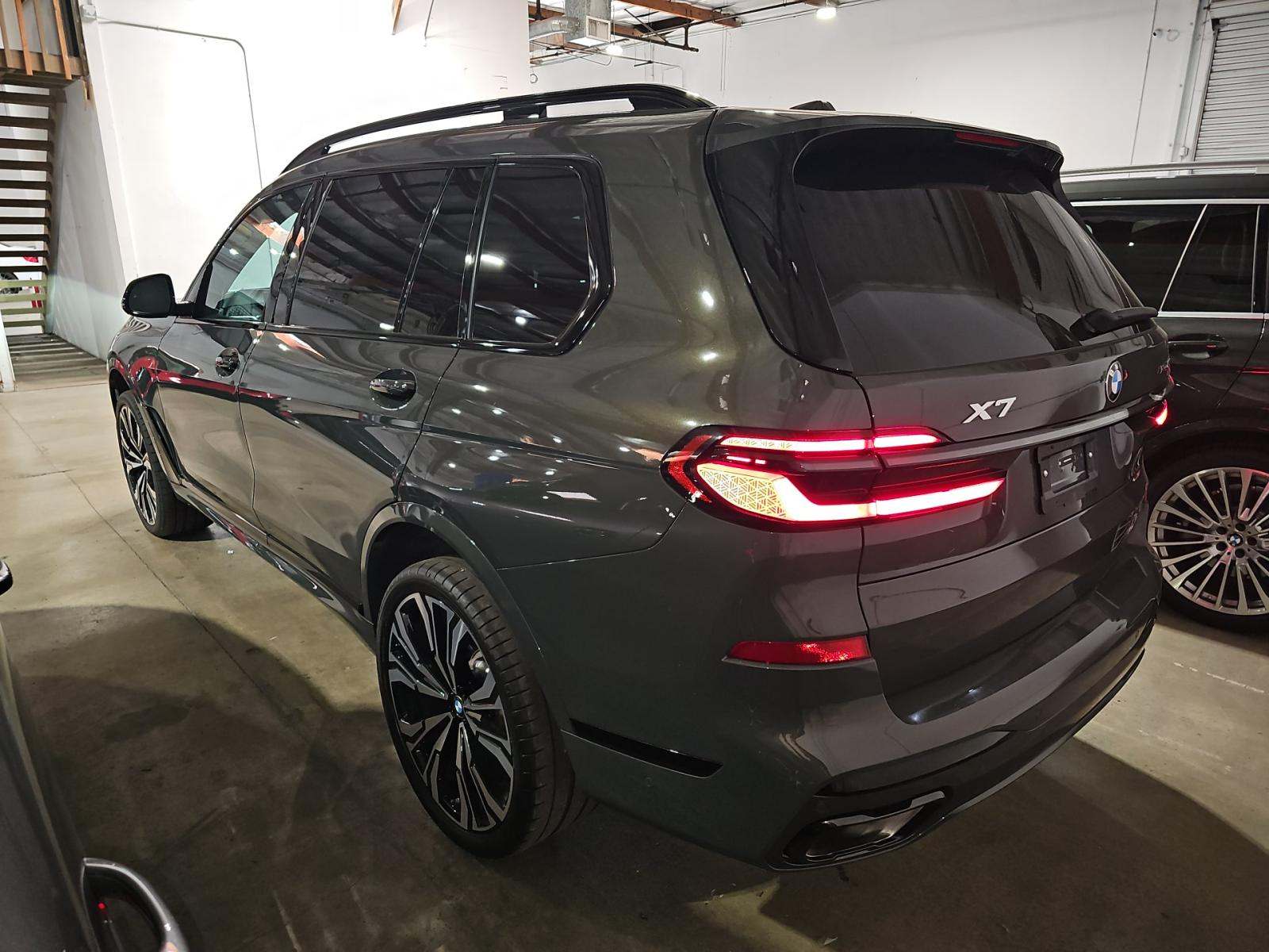 2025 BMW X7 xDrive40i AWD
