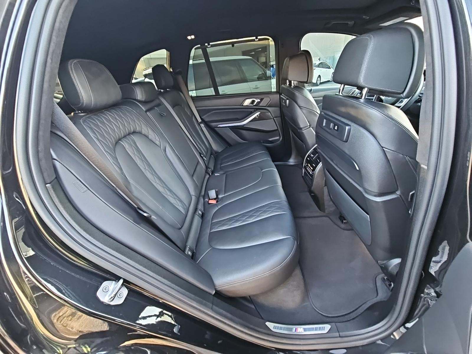 2022 BMW X5 M50i AWD