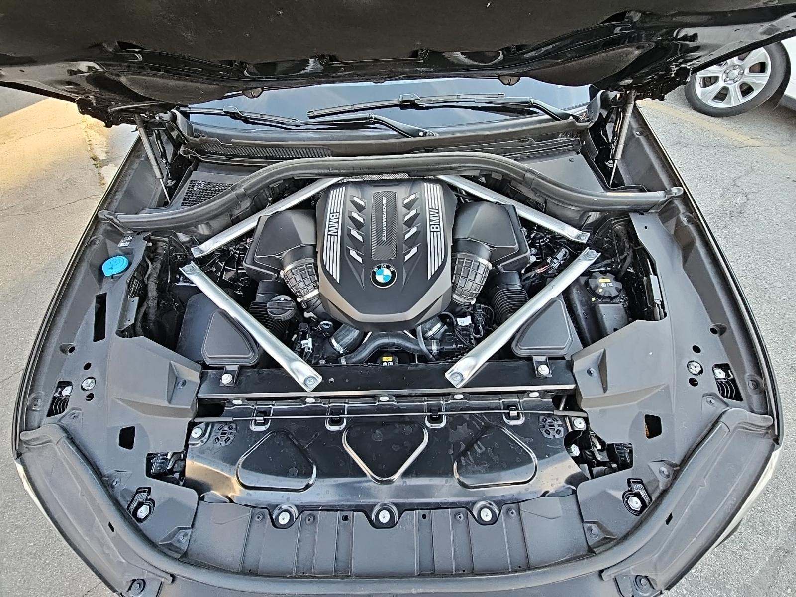 2022 BMW X5 M50i AWD