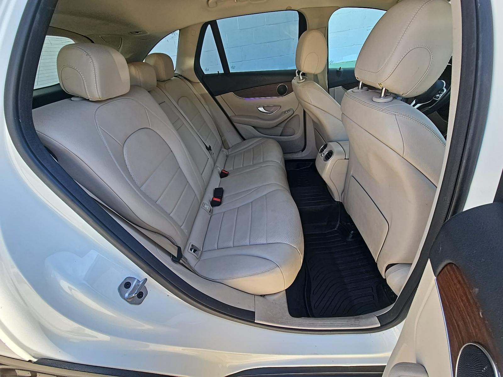 2022 Mercedes-Benz GLC GLC 300 AWD