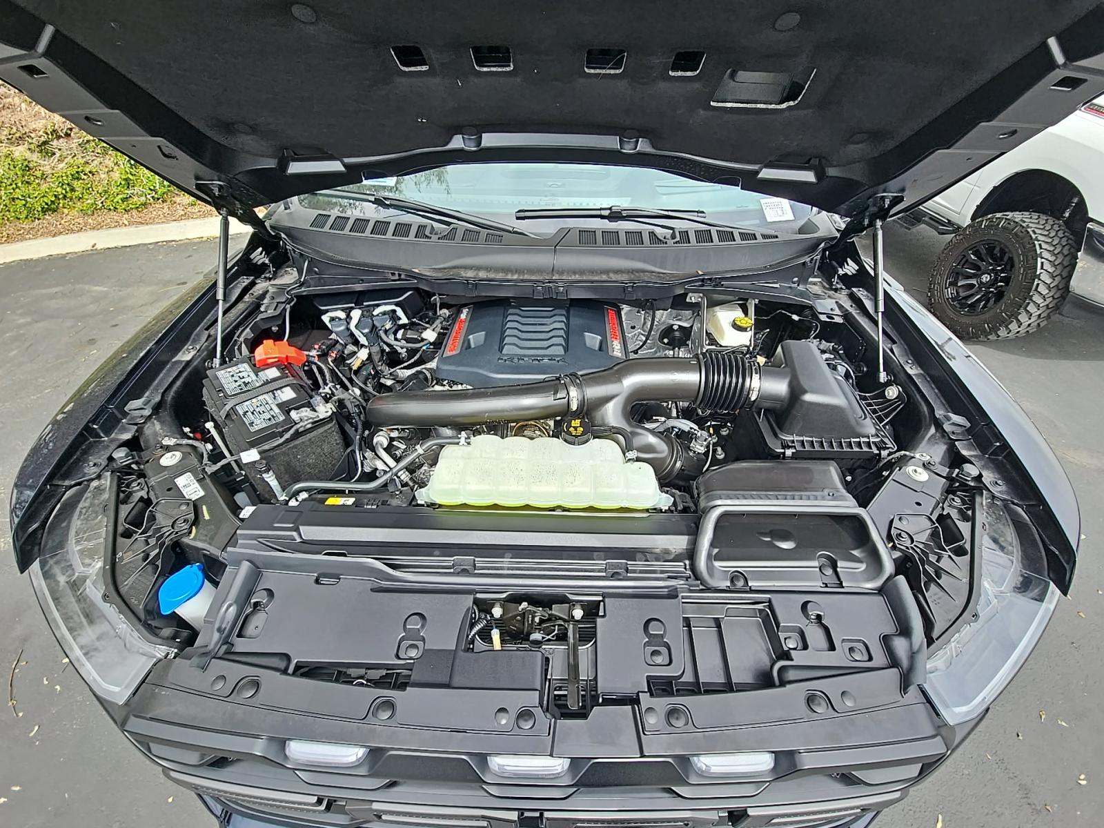 2025 Ford F-150 Raptor AWD