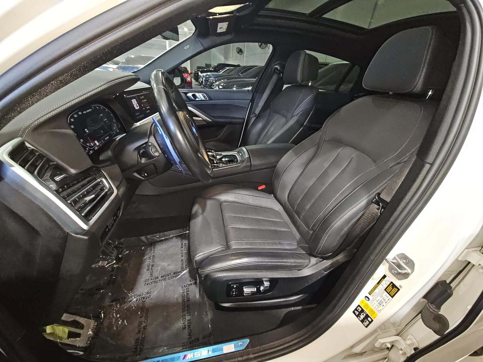 2022 BMW X6 M50i AWD