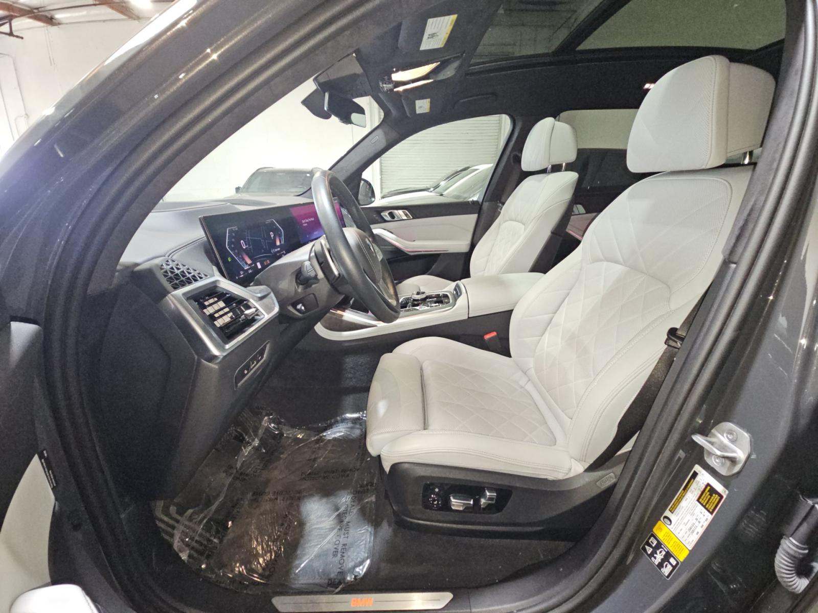 2024 BMW X7 xDrive40i AWD