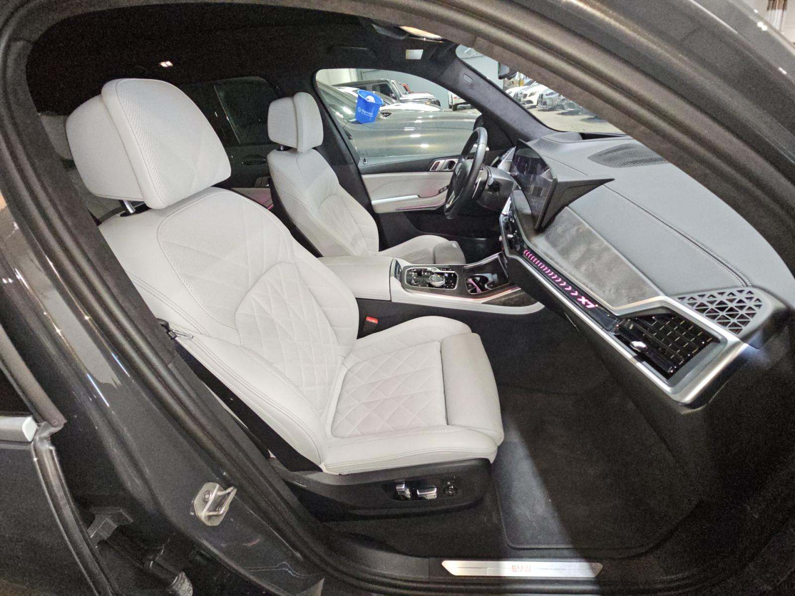 2024 BMW X7 xDrive40i AWD