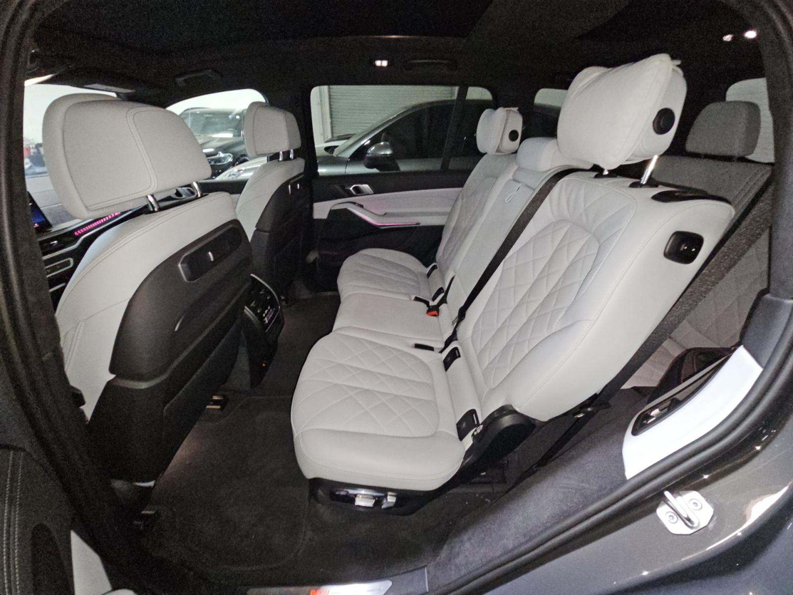 2024 BMW X7 xDrive40i AWD