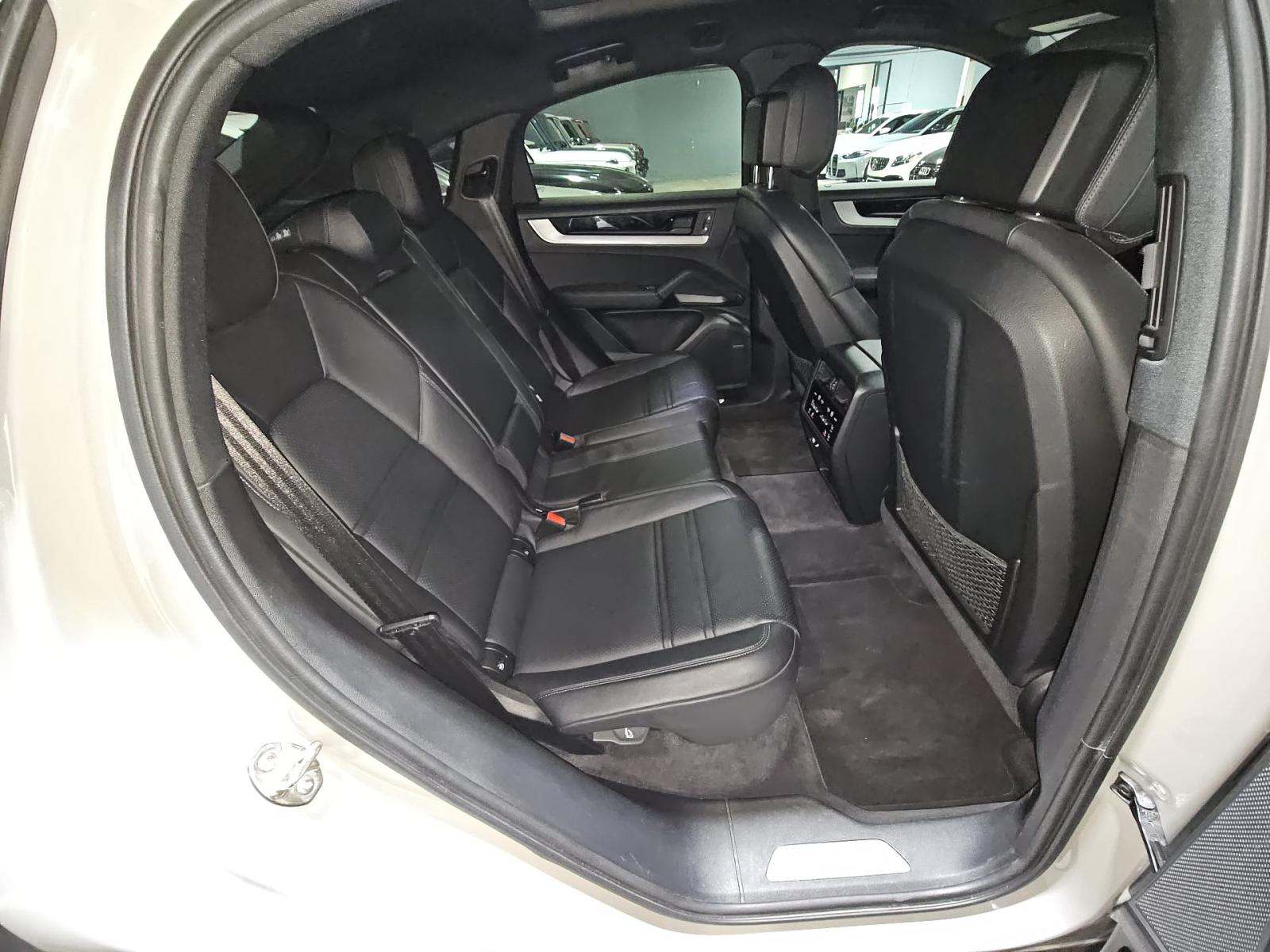 2024 Porsche Cayenne S AWD