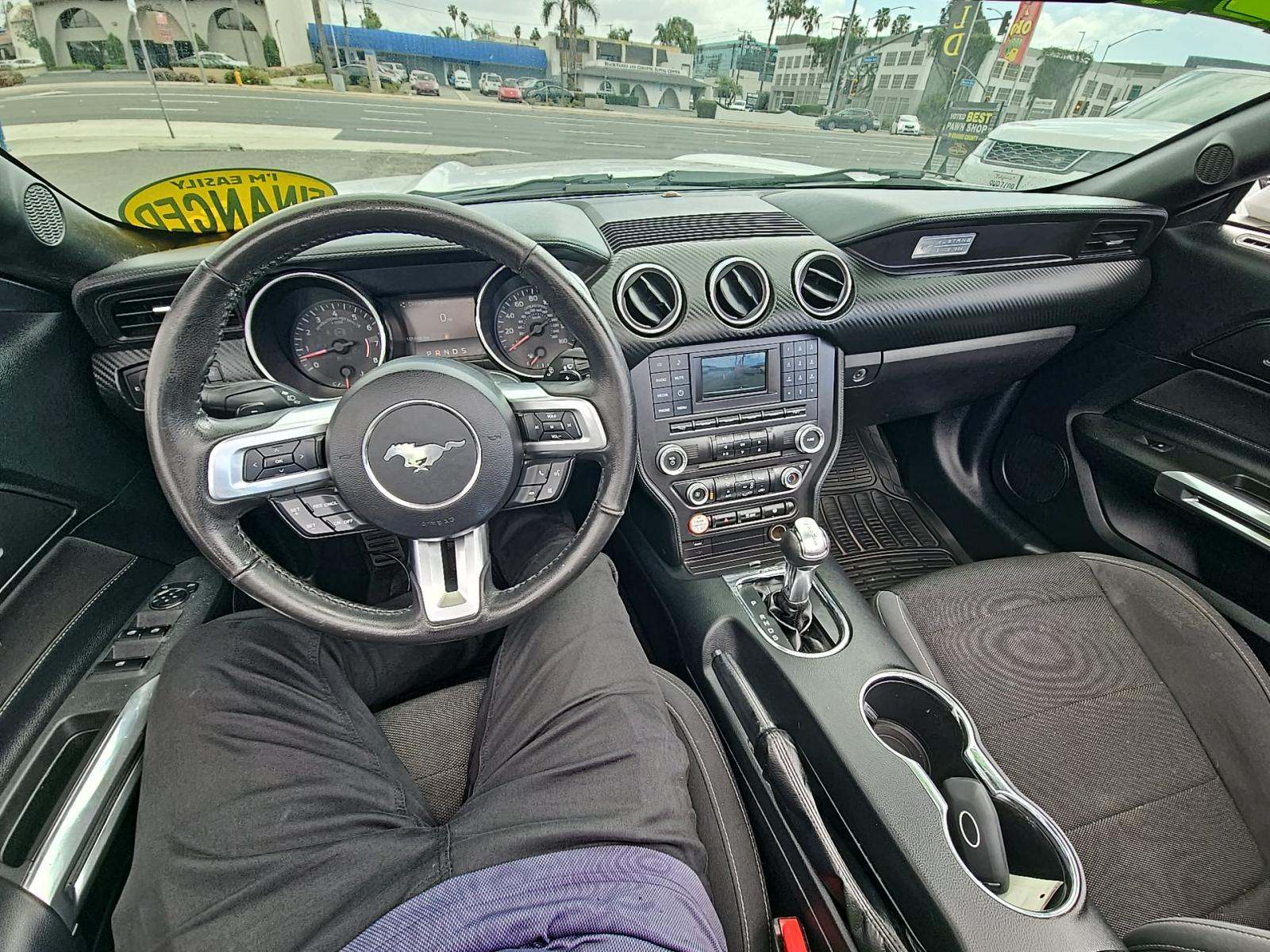 2016 Ford Mustang V6 RWD