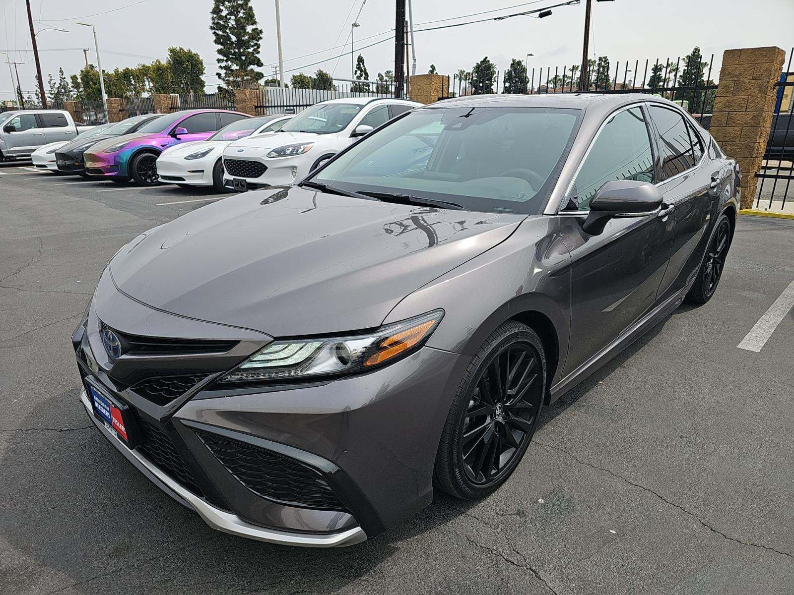 2024 Toyota Camry Hybrid XSE FWD