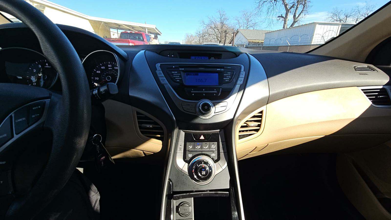 2013 Hyundai Elantra GLS FWD