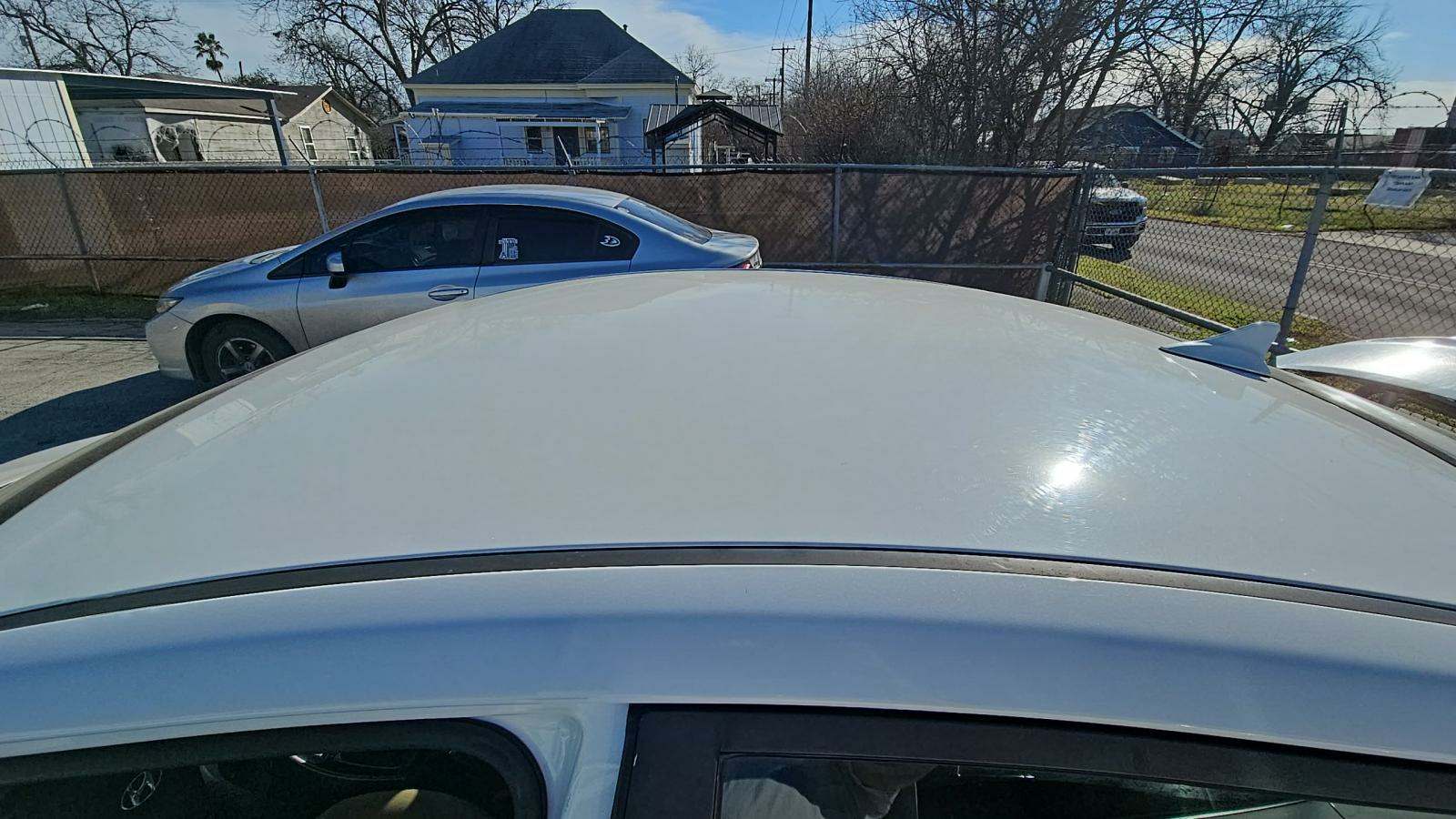 2013 Hyundai Elantra GLS FWD