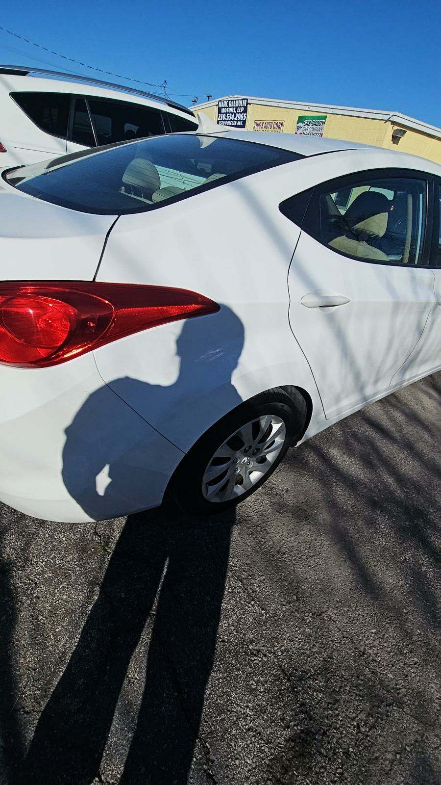 2013 Hyundai Elantra GLS FWD