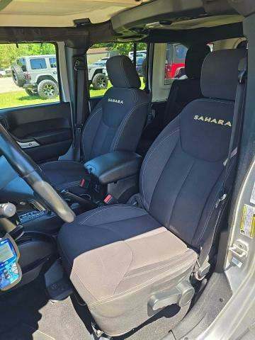 2014 Jeep Wrangler Unlimited Sahara AWD