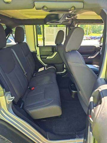 2014 Jeep Wrangler Unlimited Sahara AWD