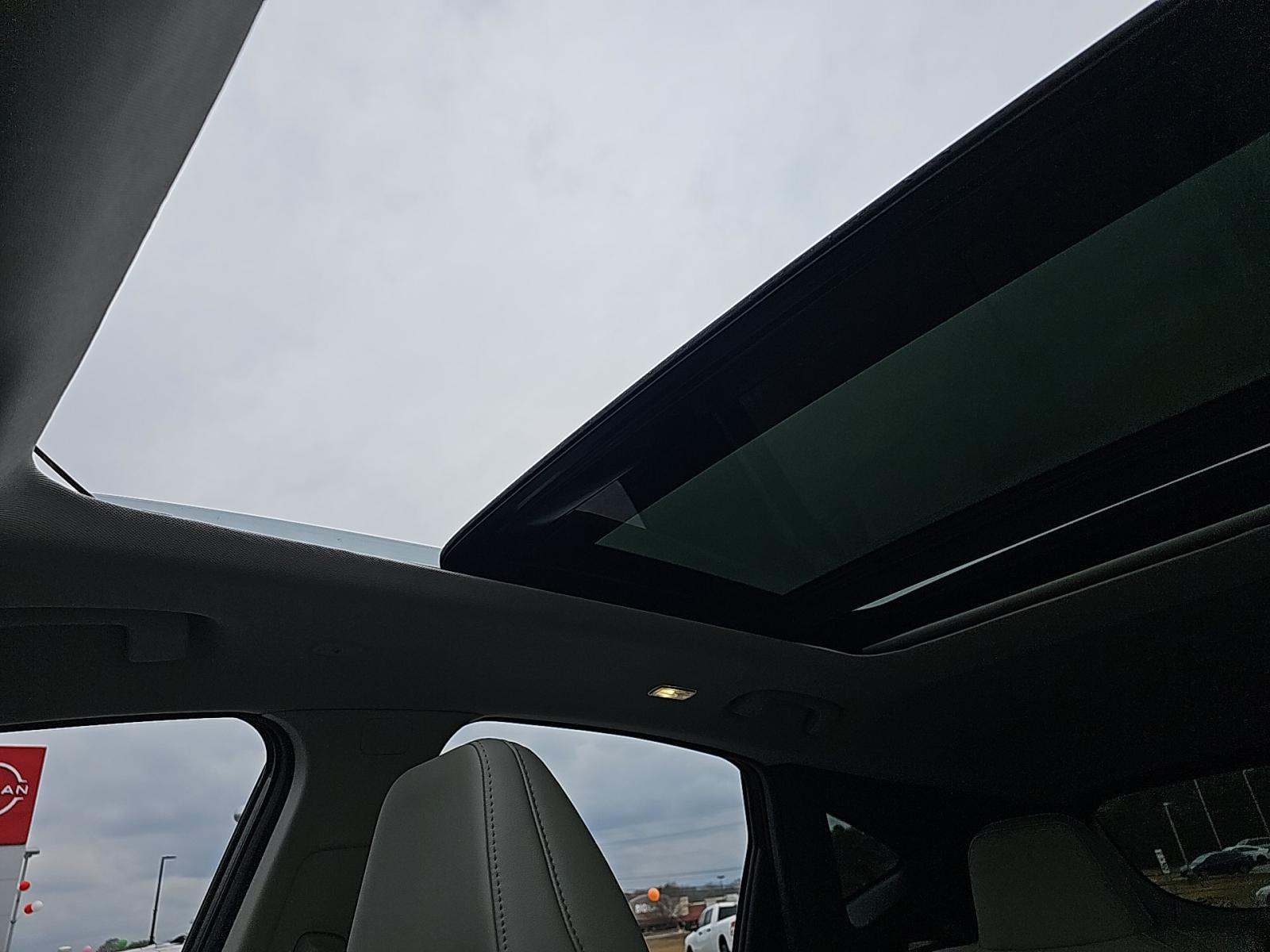 2025 Nissan Murano SL AWD