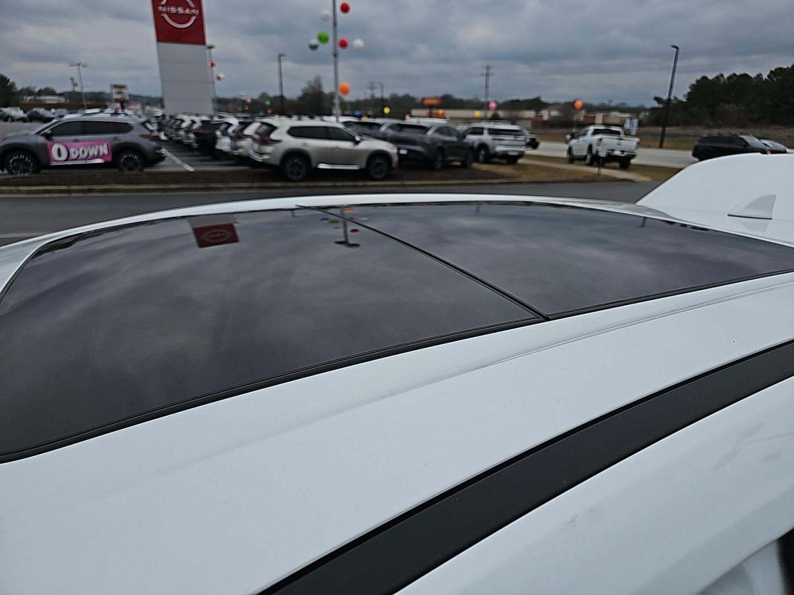 2025 Nissan Murano SL AWD