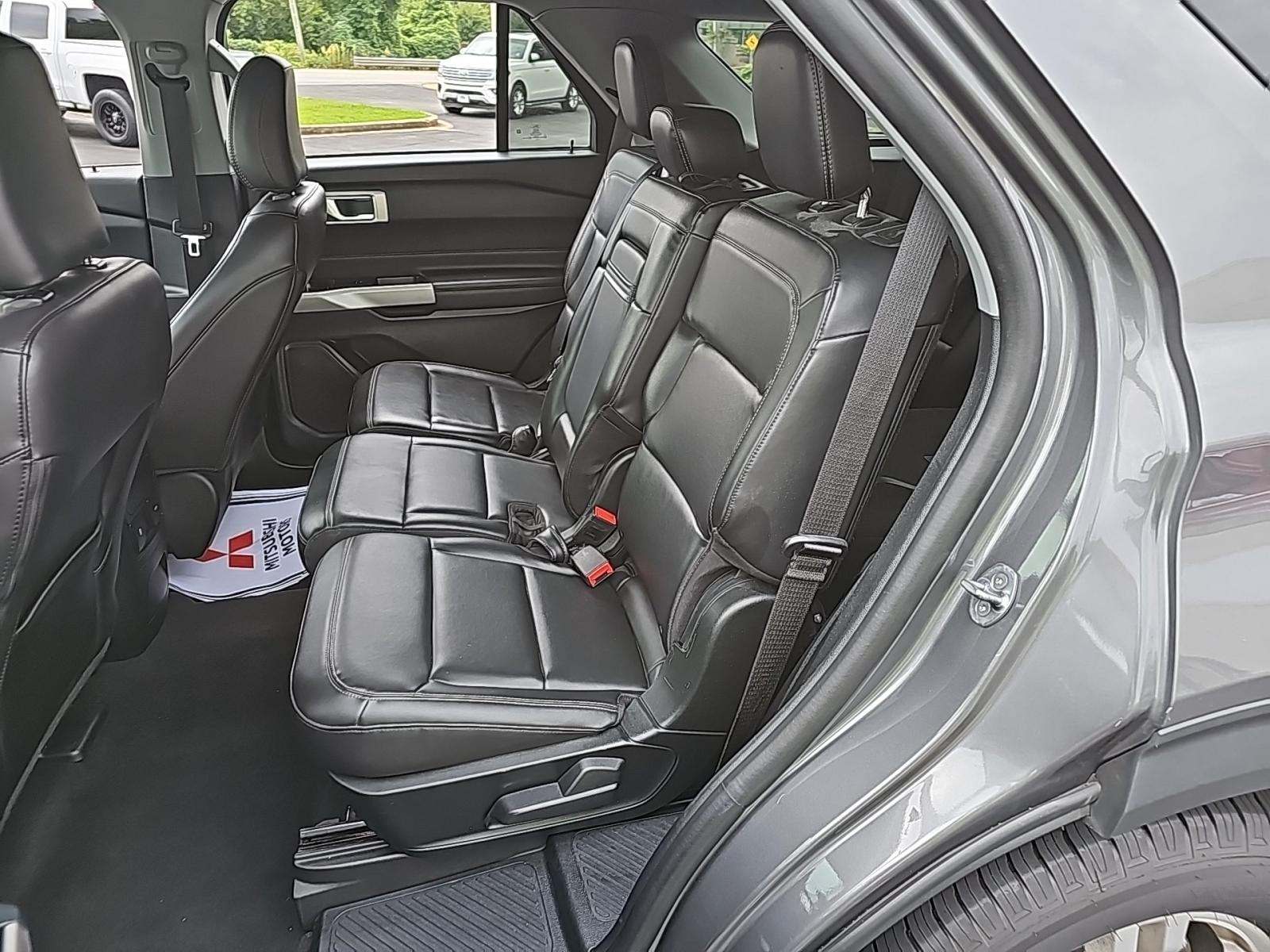 2023 Ford Explorer XLT AWD