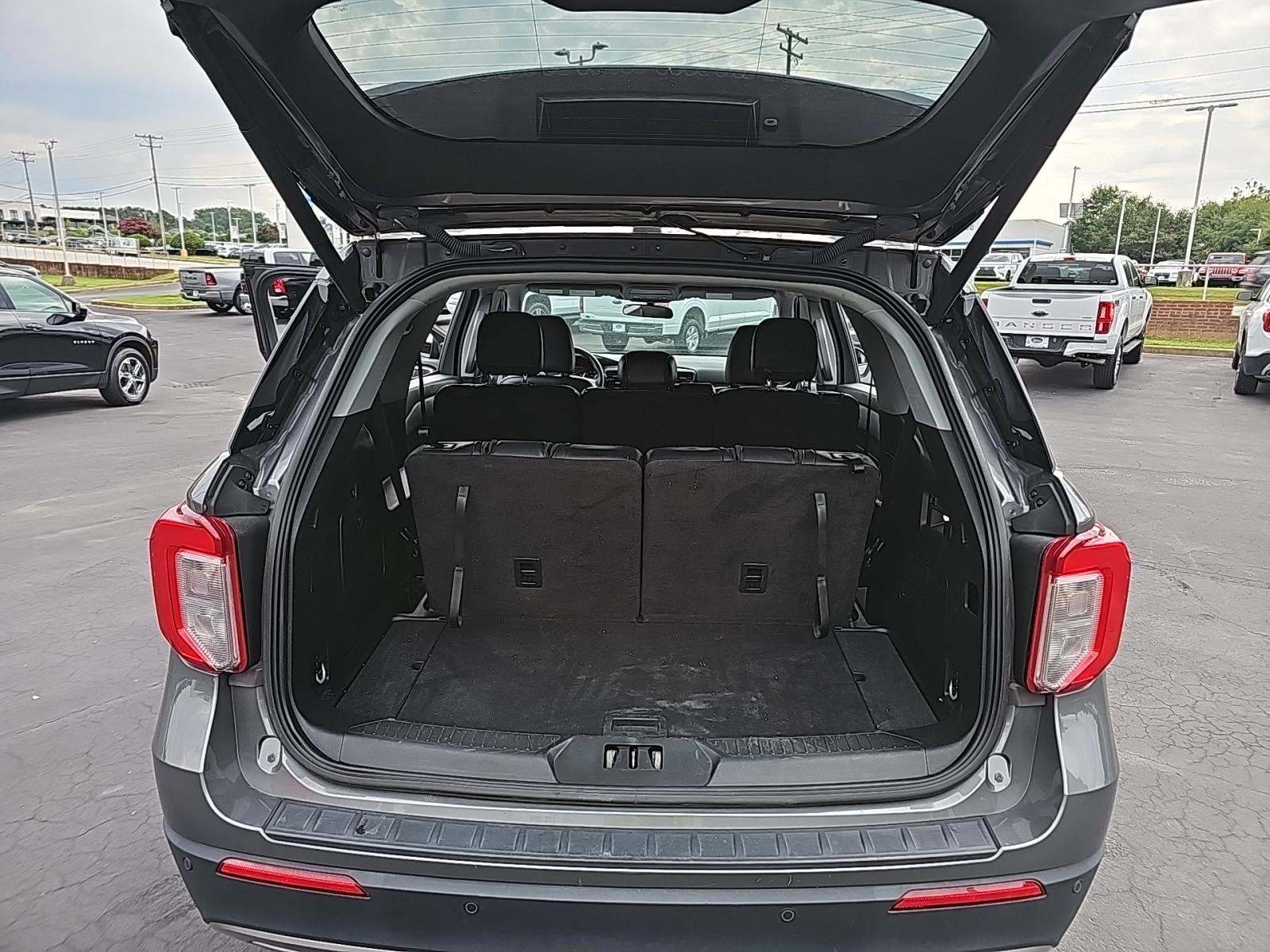 2023 Ford Explorer XLT AWD