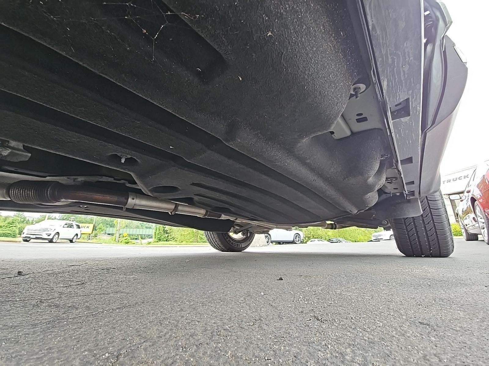 2023 Ford Explorer XLT AWD