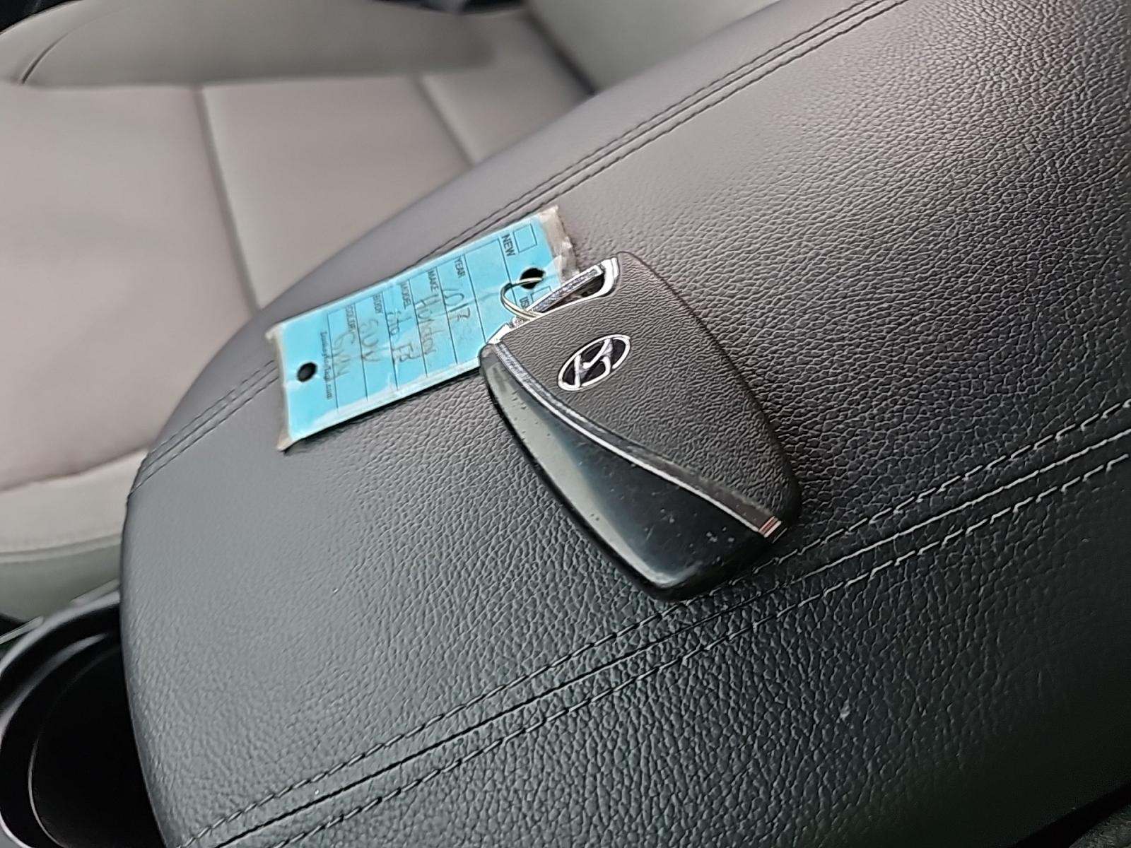 2018 Hyundai Santa Fe Sport Base FWD