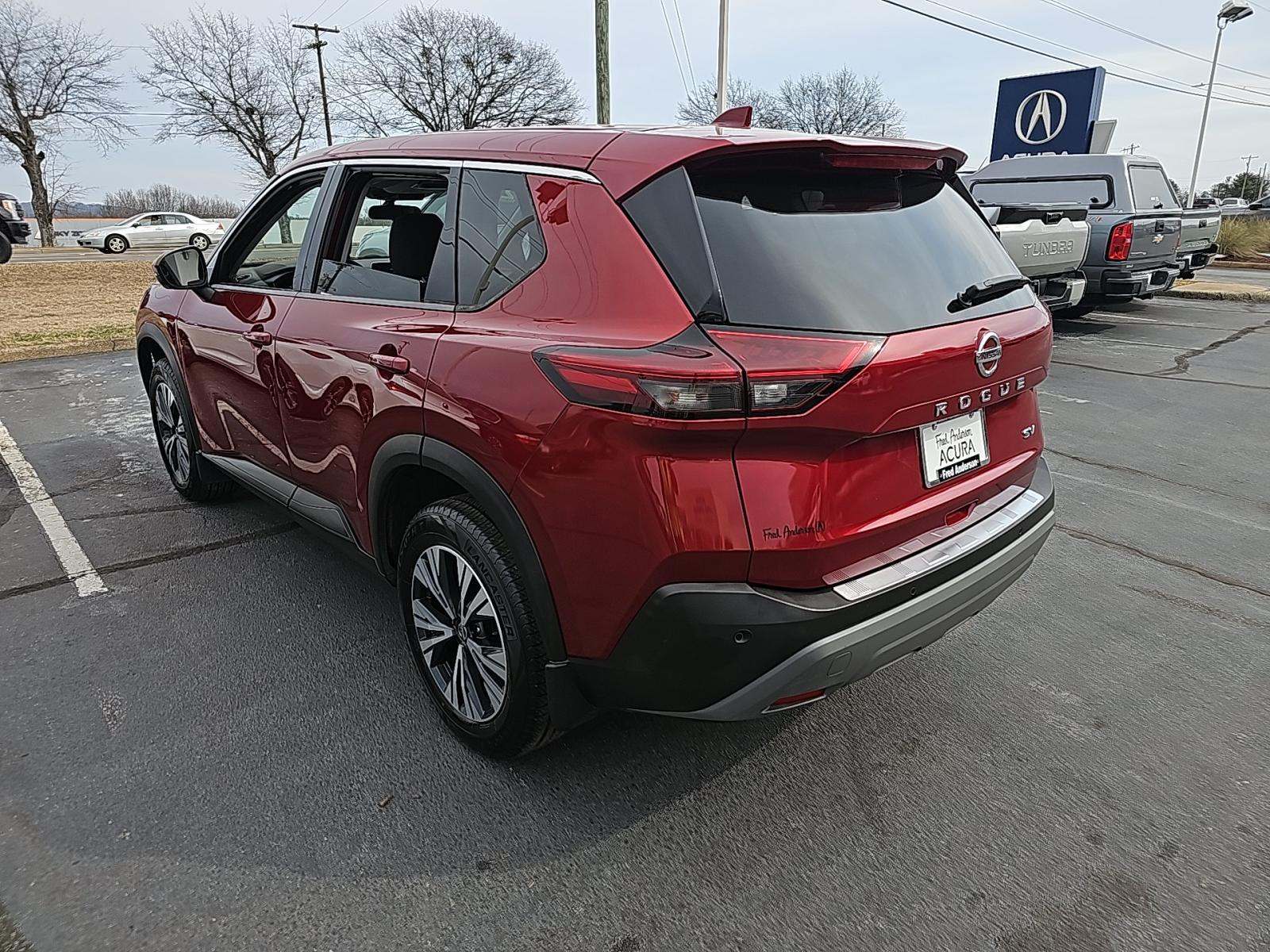 2021 Nissan Rogue SV FWD