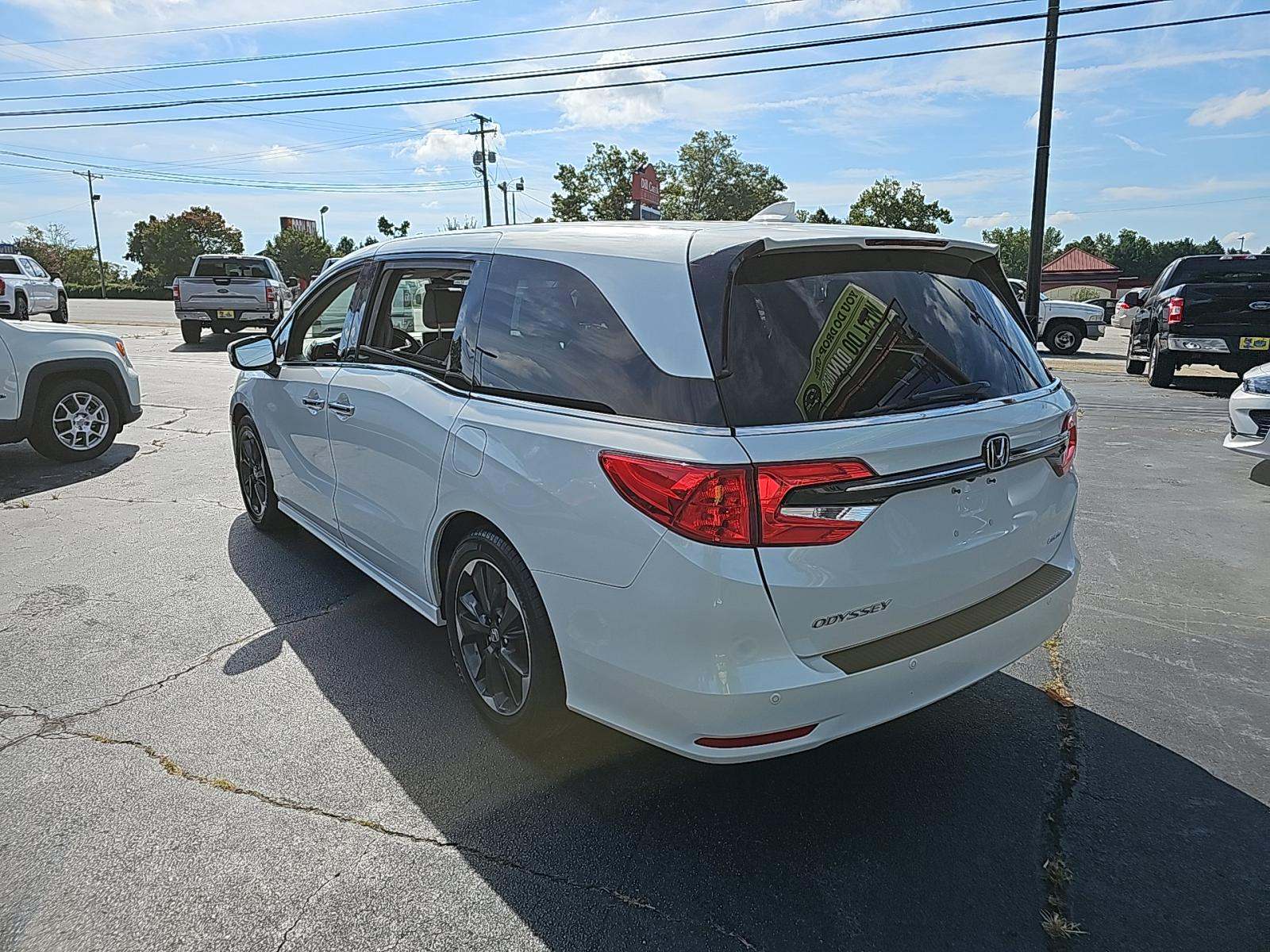 2022 Honda Odyssey Elite FWD