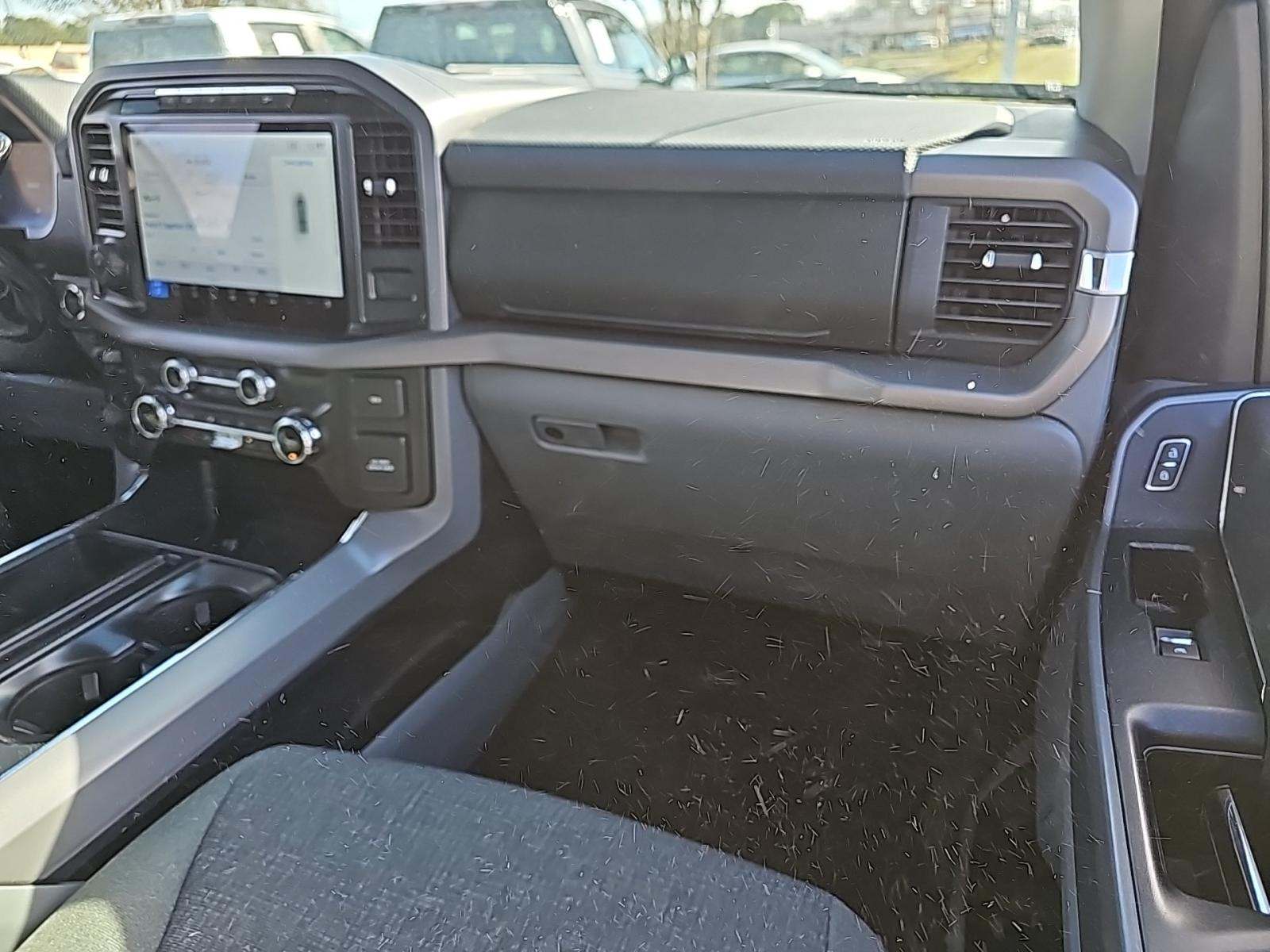 2024 Ford F-150 XLT AWD